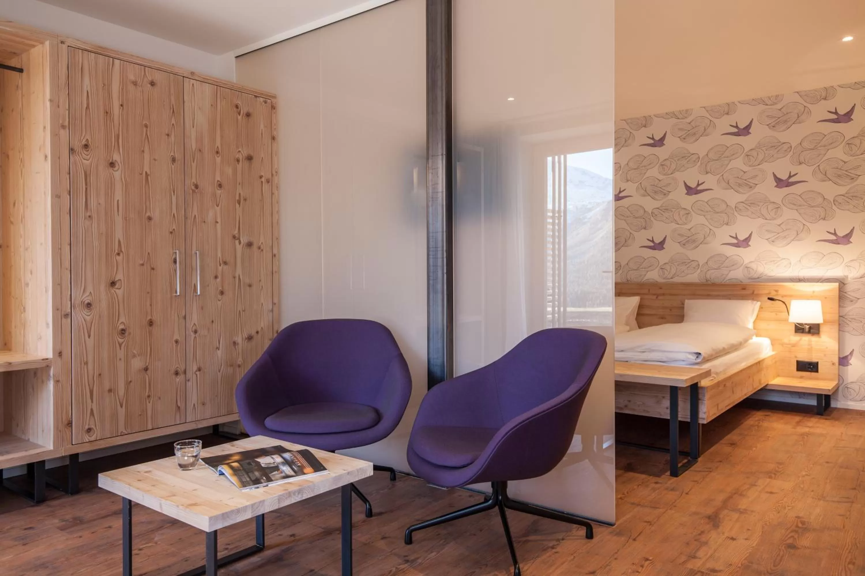 Photo of the whole room, Bed in Berghotel Randolins