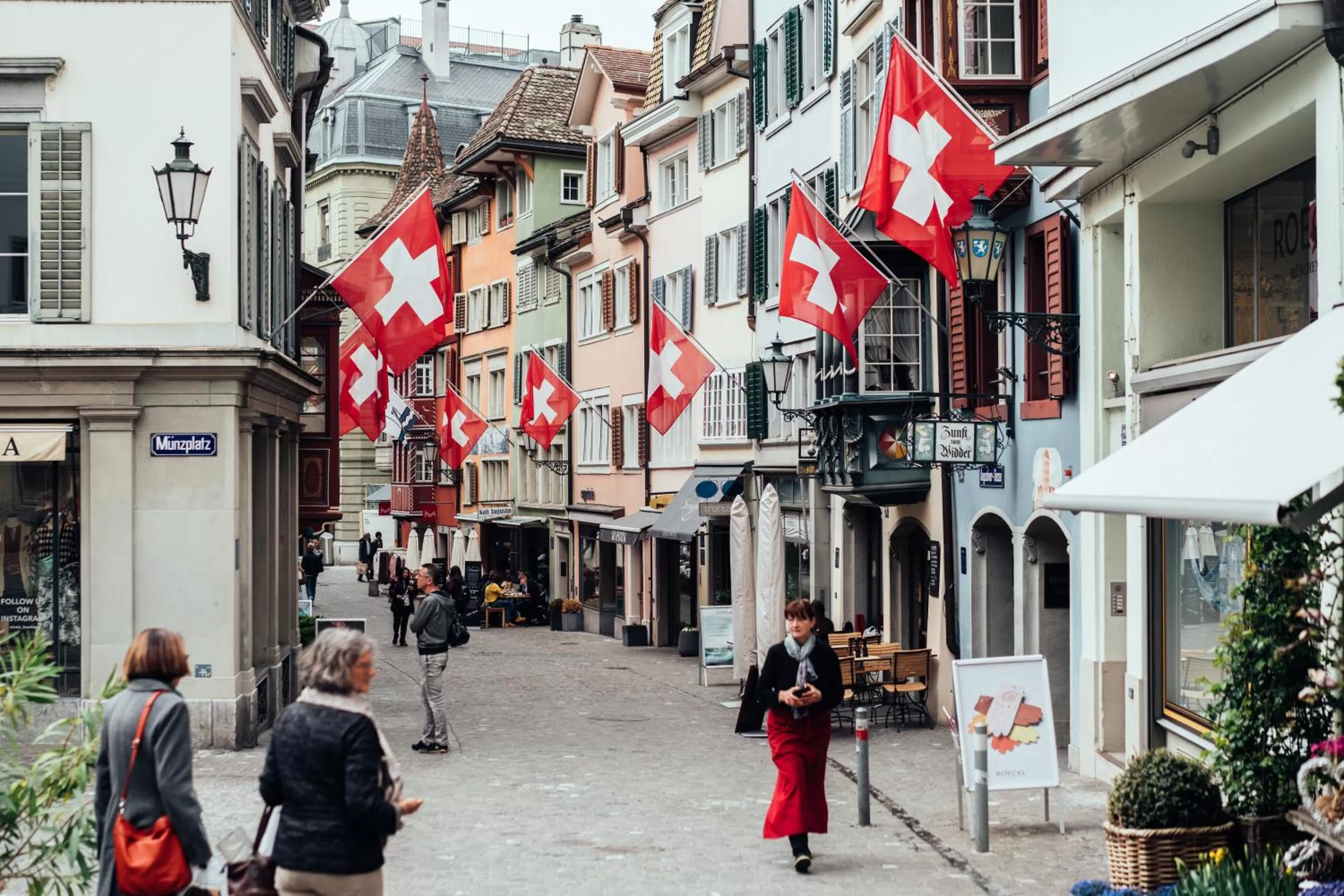 Neighbourhood, Neighborhood in aja Zürich