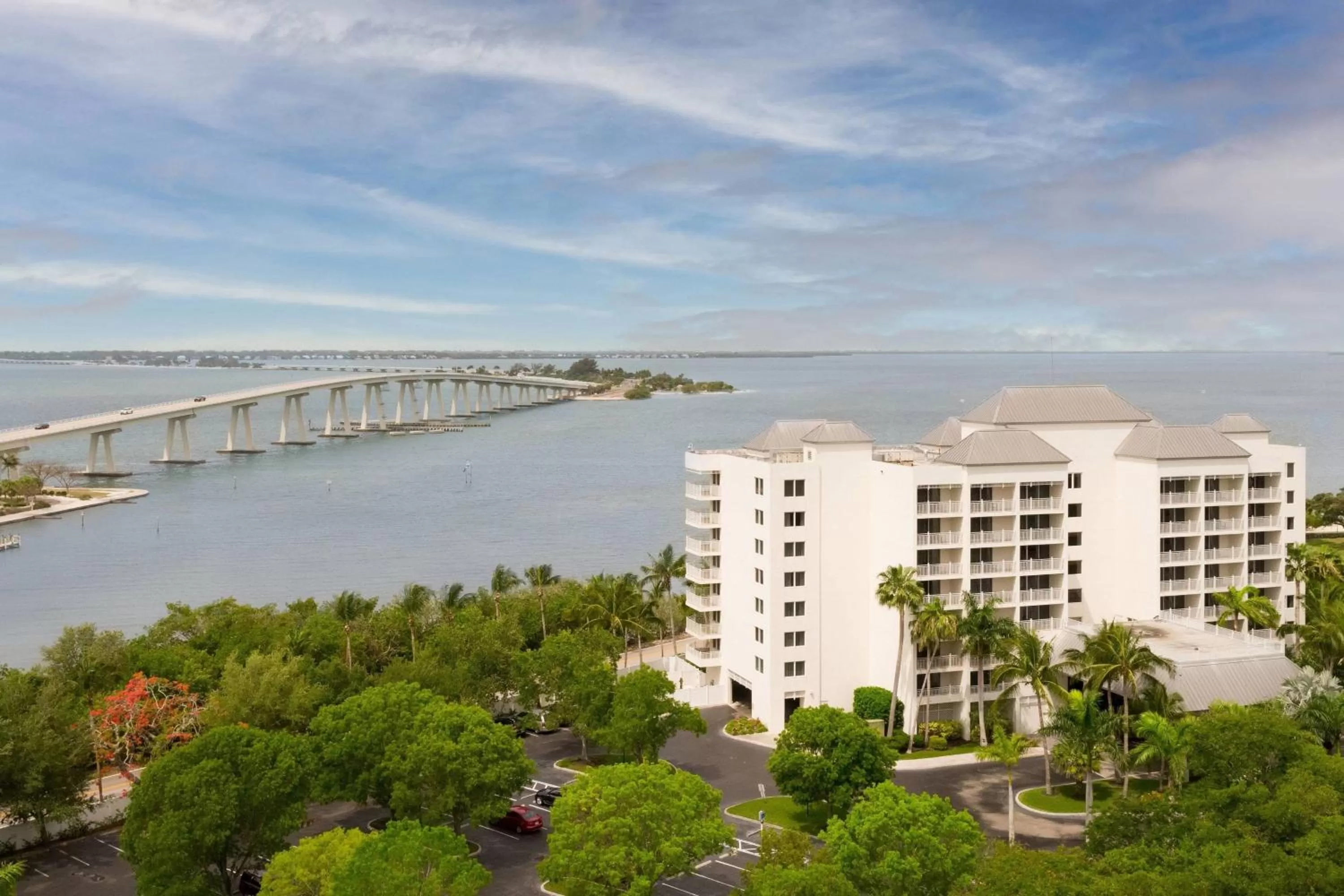 Property building in Marriott Sanibel Harbour Resort & Spa