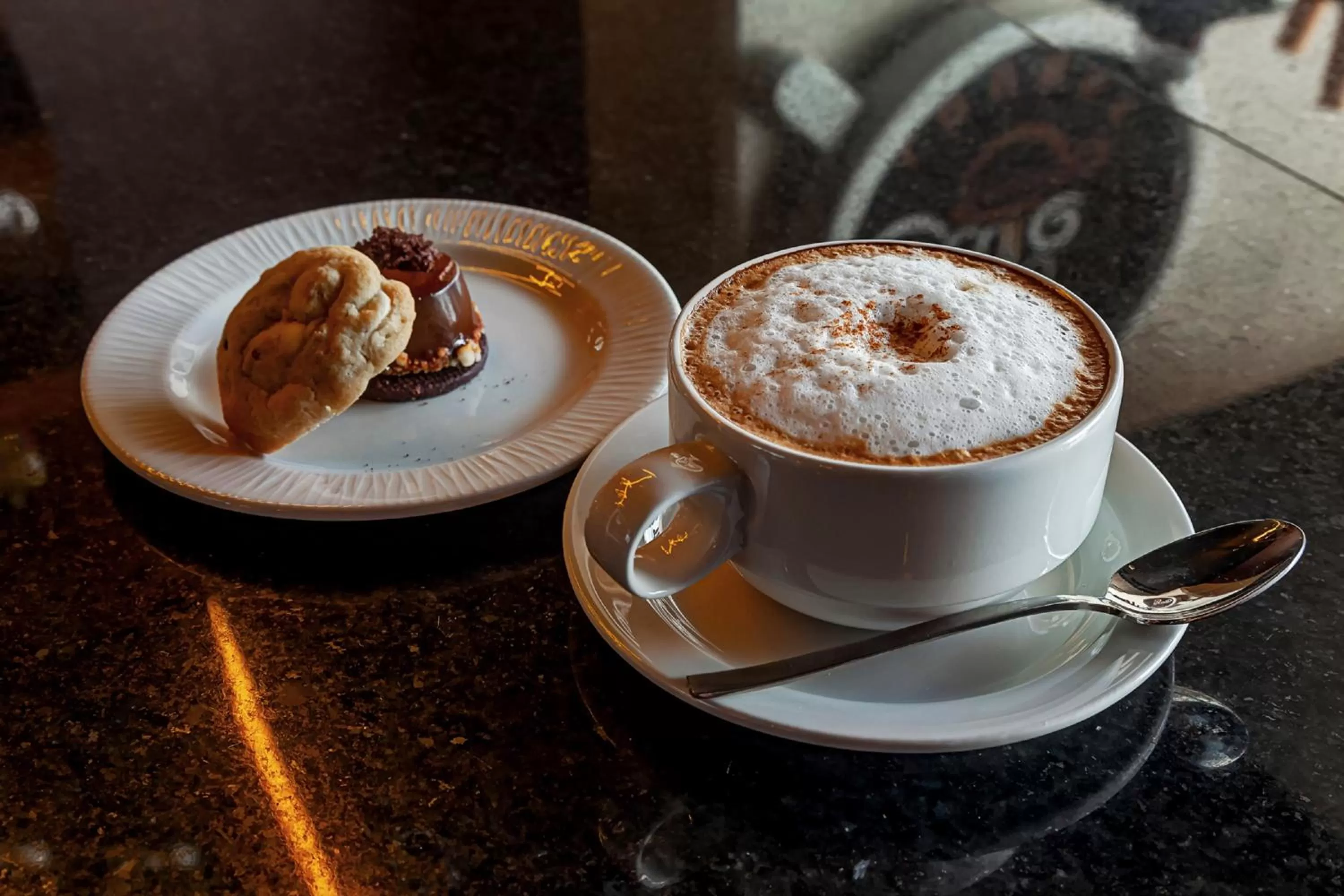 Coffee/tea facilities in Royalton CHIC Cancun, An Autograph Collection All-Inclusive Resort - Adults Only