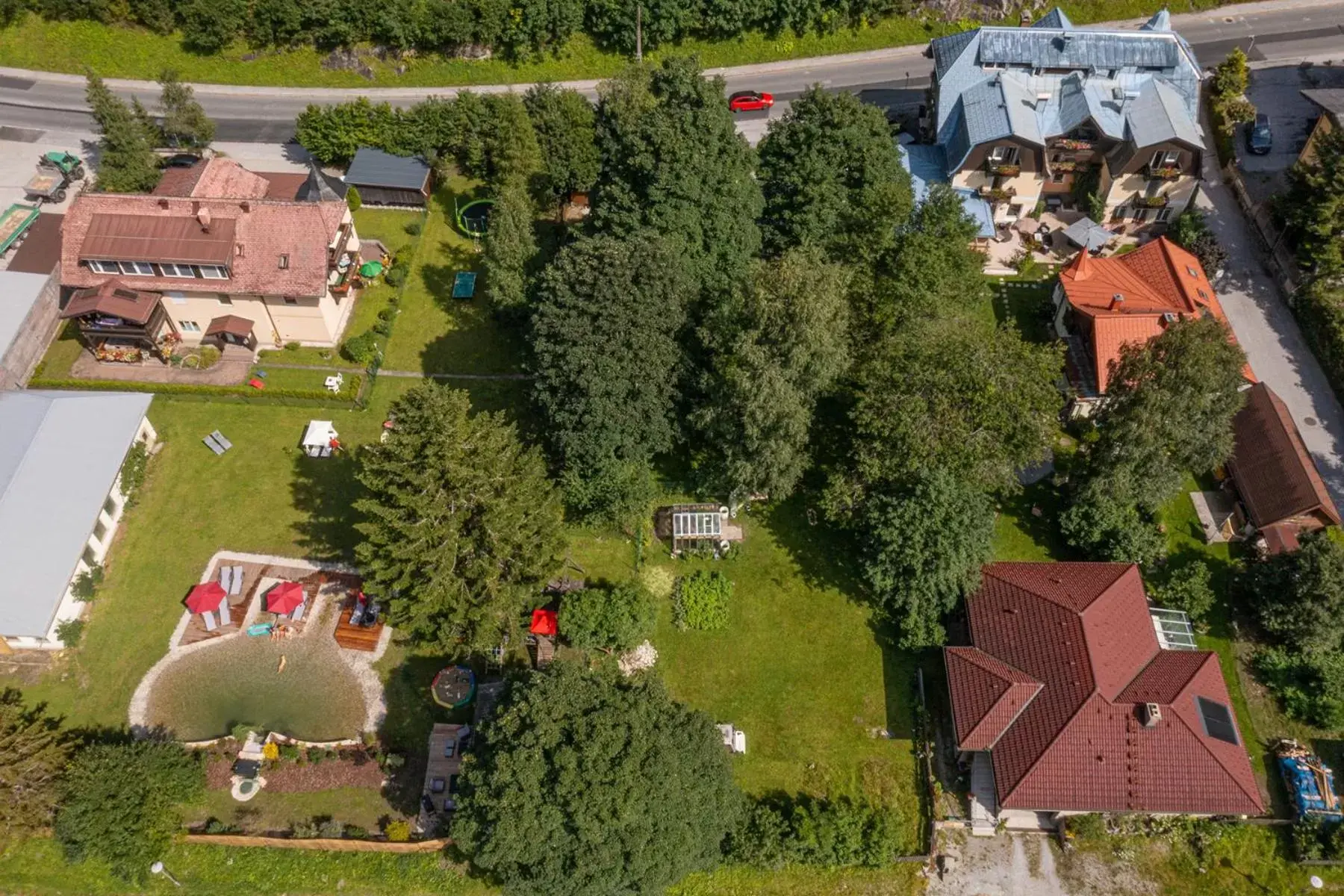 Garden, Bird's-eye View in Residenz Gruber, Hotel & Appartments