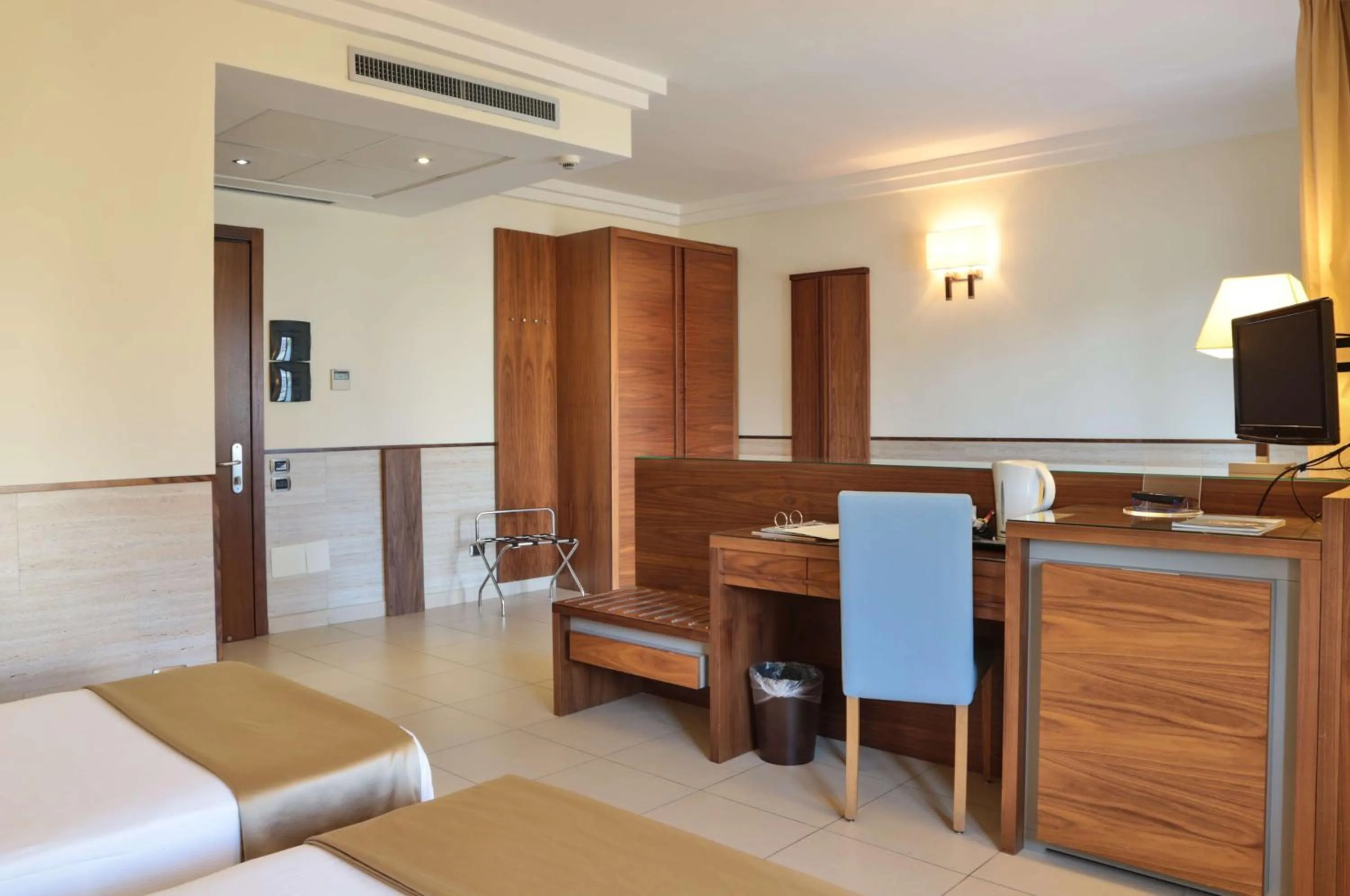 Photo of the whole room in Suites & Residence Hotel