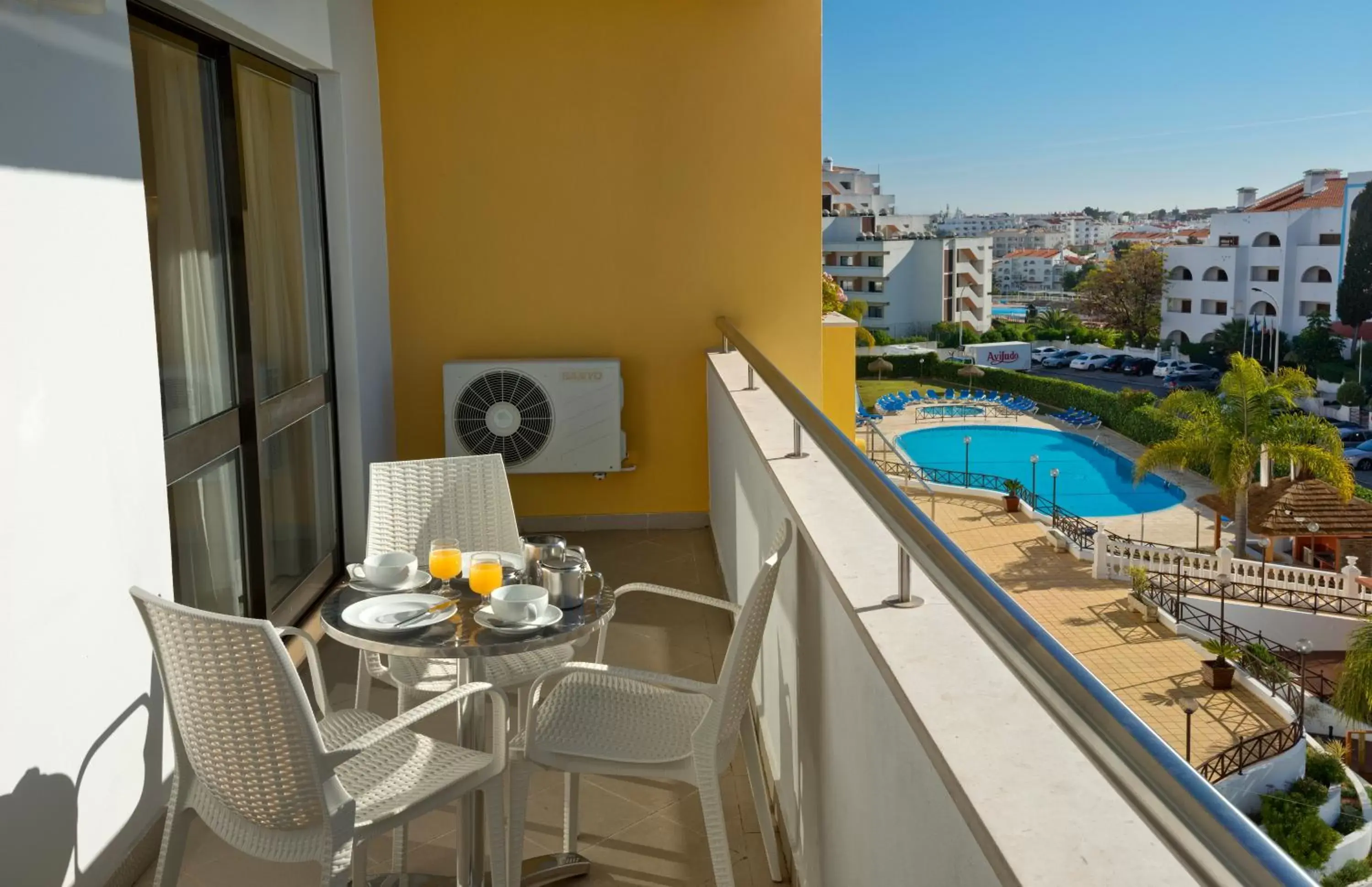 Pool view, Balcony/Terrace in Aparthotel Paladim & Alagoamar
