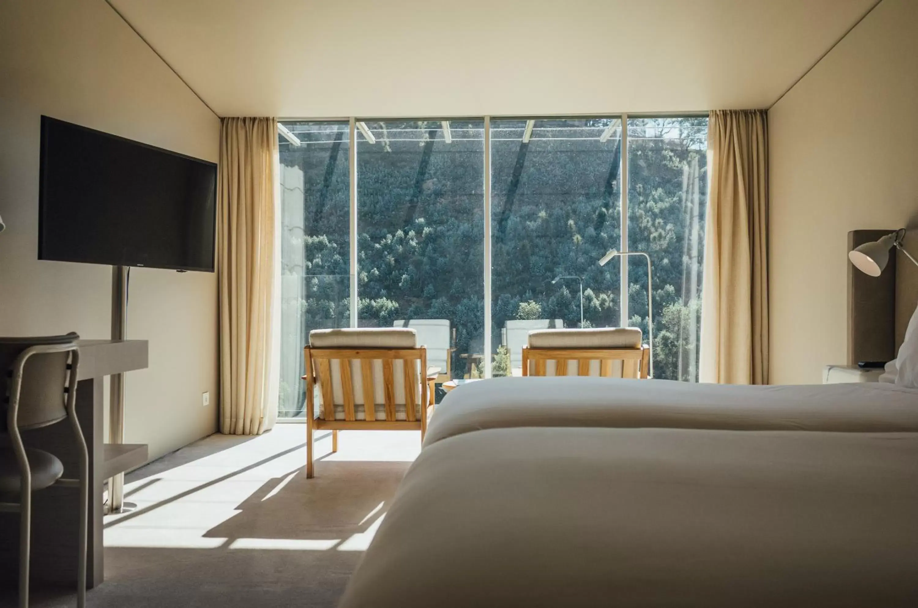 Bedroom, Mountain View in Octant Douro