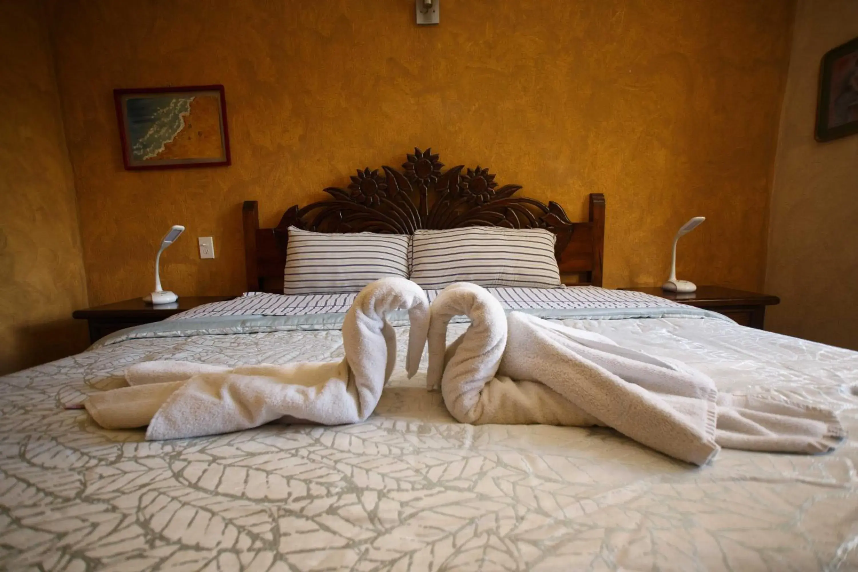 Bedroom, Bed in Hotel La Casona Real