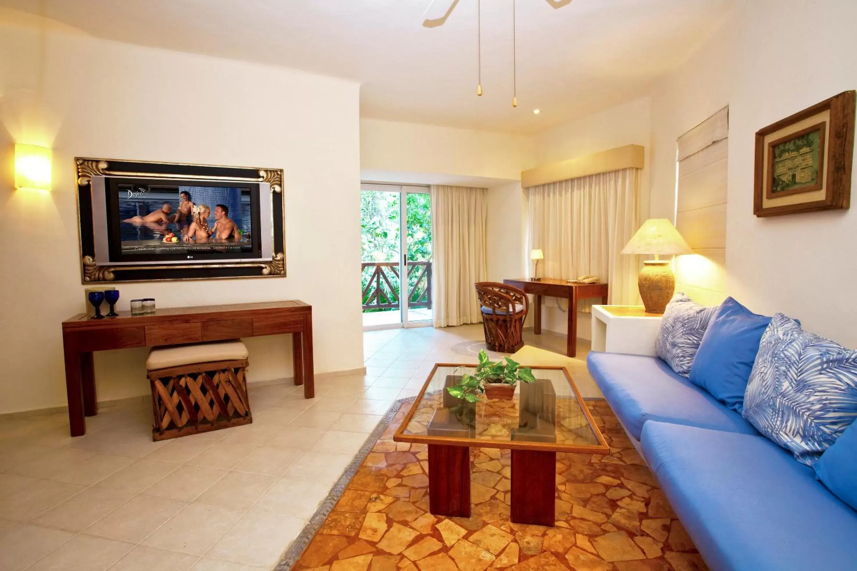 Living room, Seating Area in Desire Riviera Maya Pearl Resort