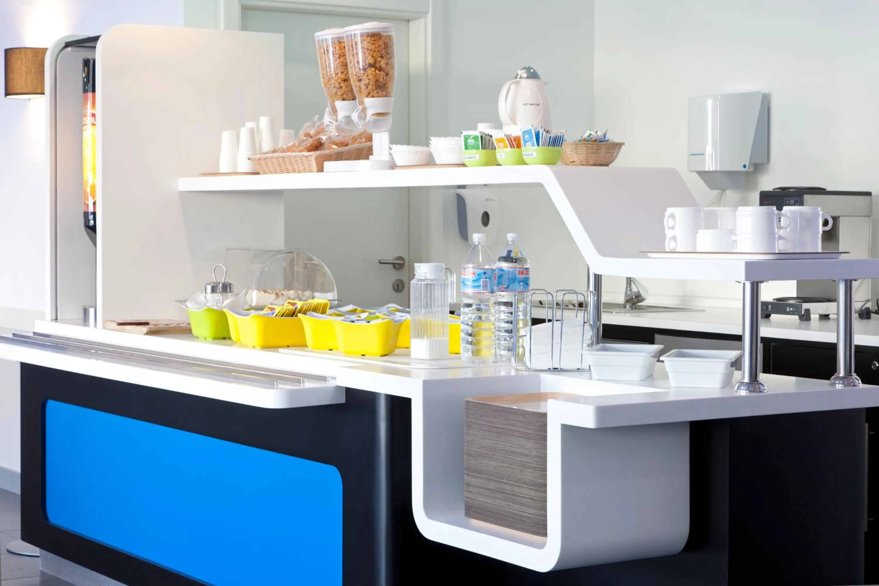 Restaurant/places to eat in Ibis Budget Madrid Vallecas