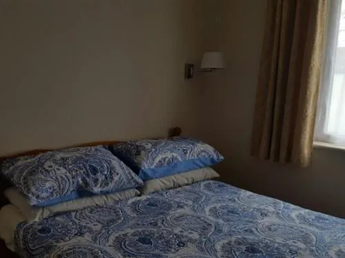 Comfort Quadruple Room in A35 Pit Stop Rooms