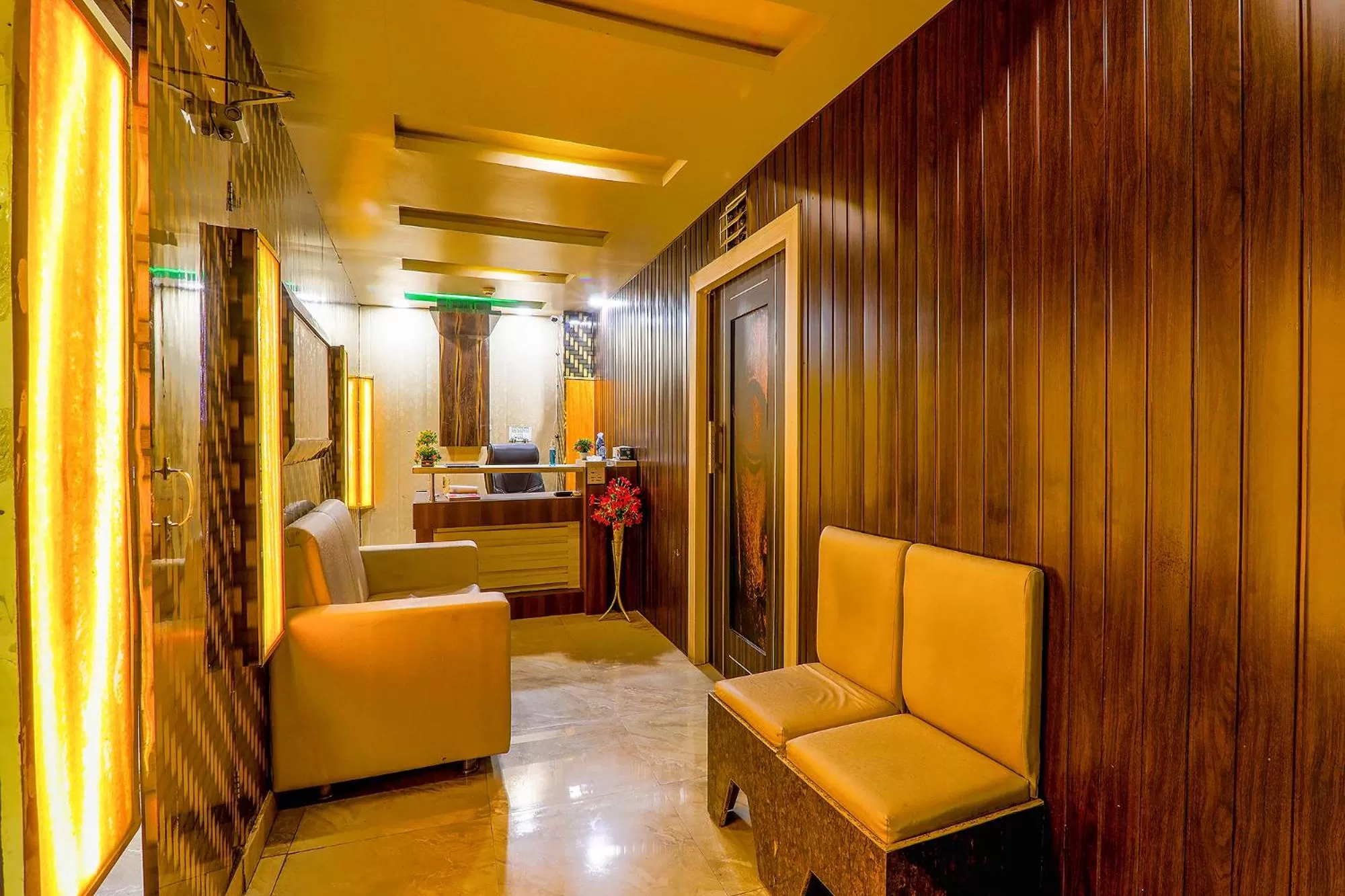 Lobby or reception, Seating Area in FabHotel GMC Grand