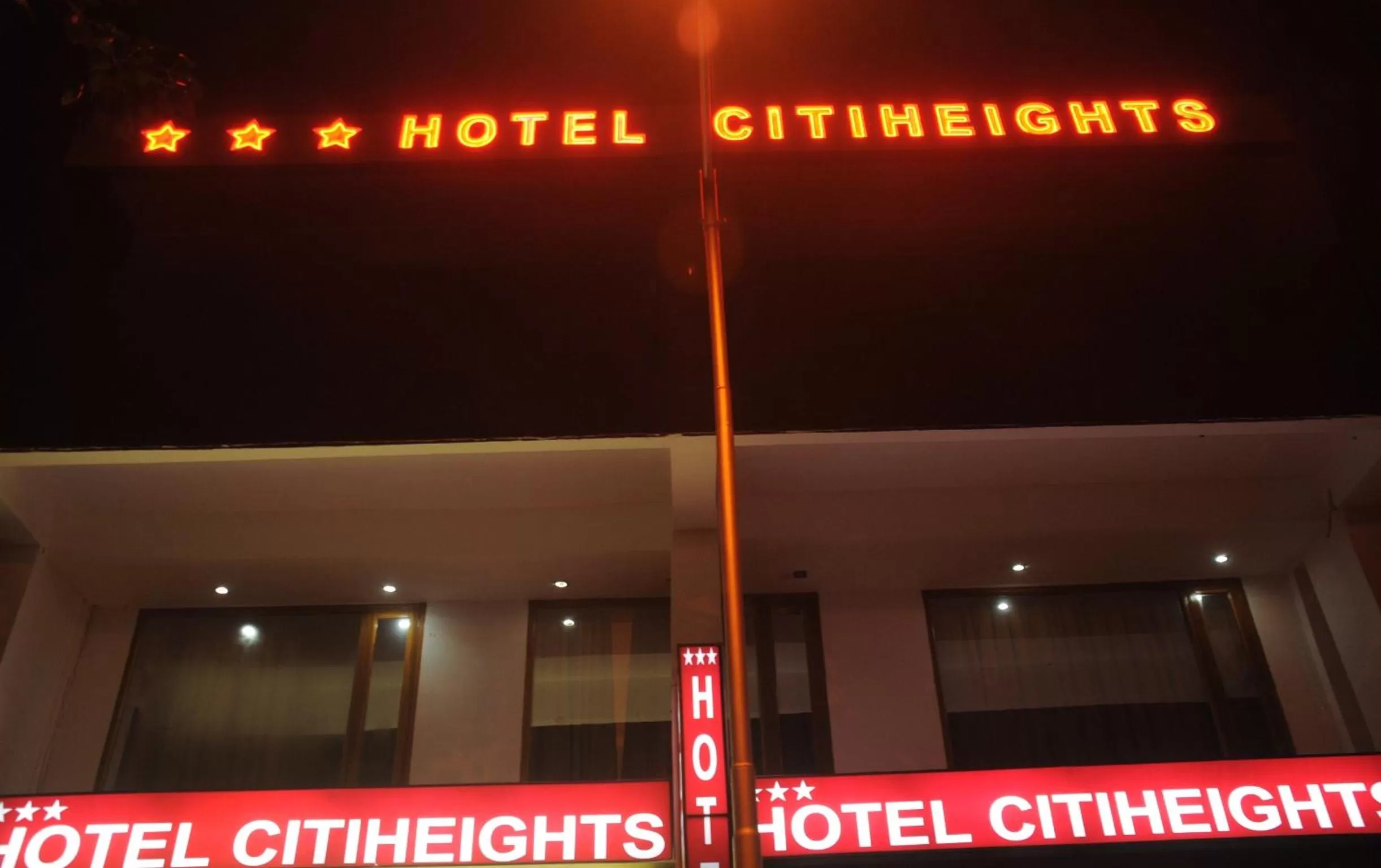 Property building in Hotel Citi Heights