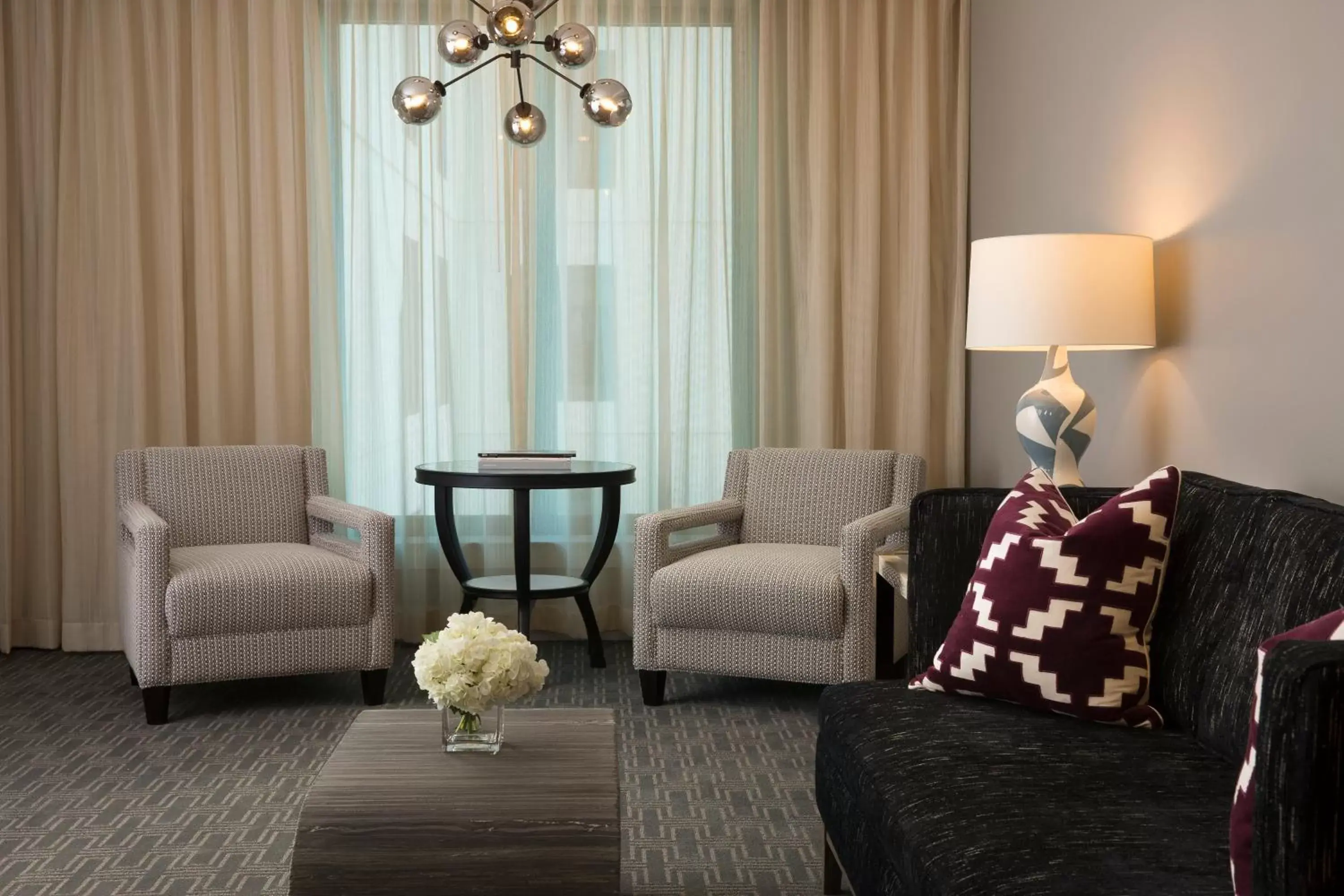 Living room, Seating Area in Hotel ZaZa Houston Memorial City