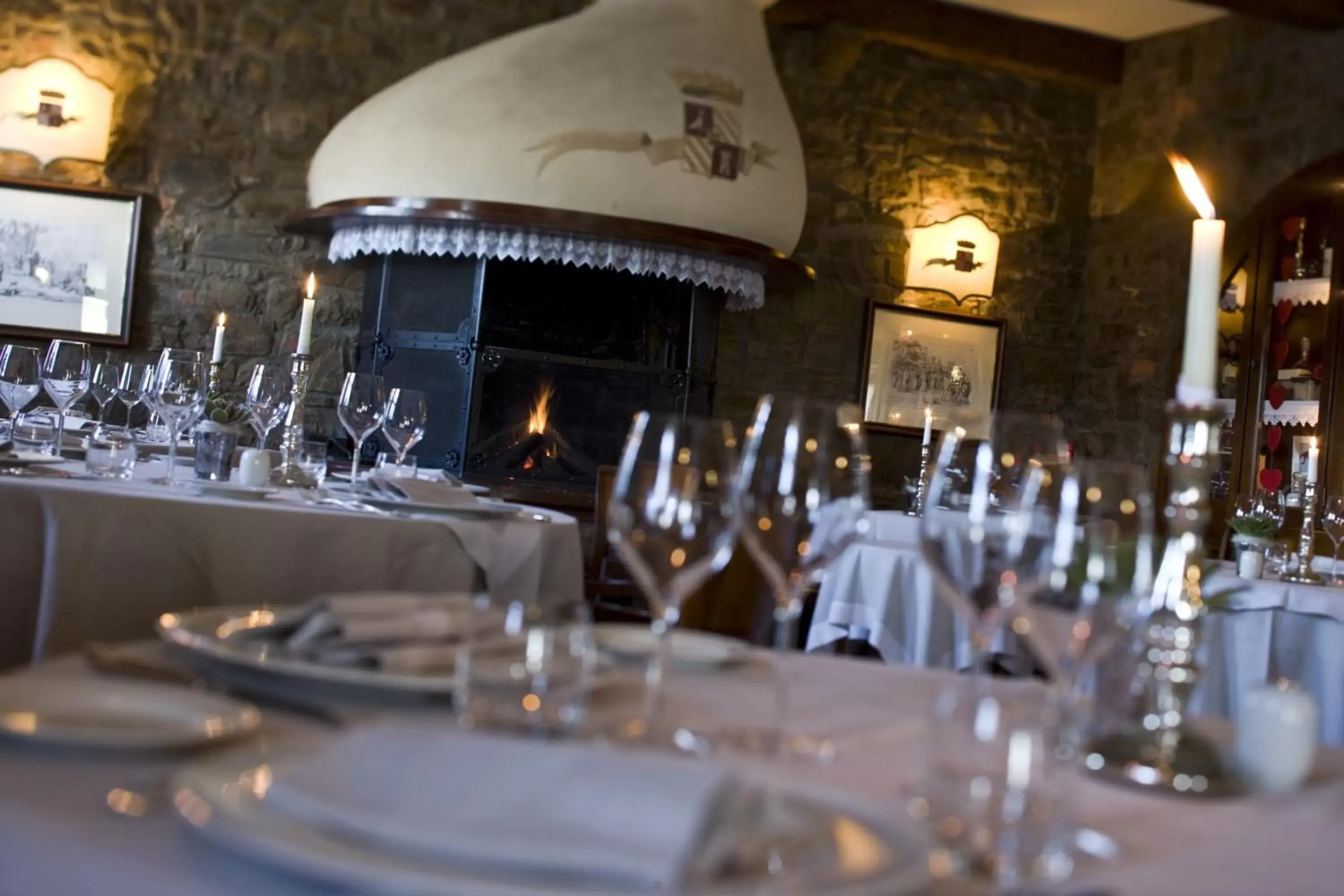 Restaurant/Places to Eat in La Tavernetta Al Castello