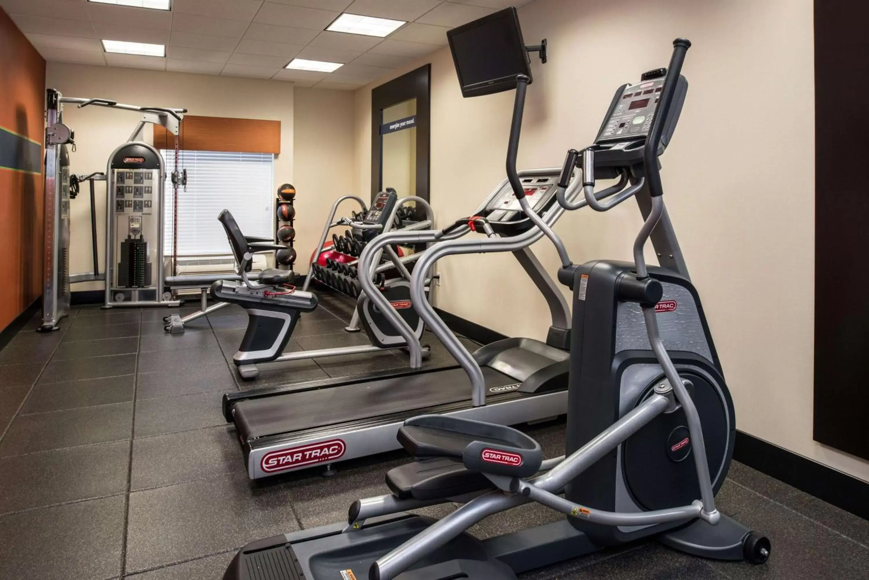 Fitness centre/facilities in Hampton Inn and Suites Schertz Fitness centre/facilities in Hampton Inn and Suites Schertz