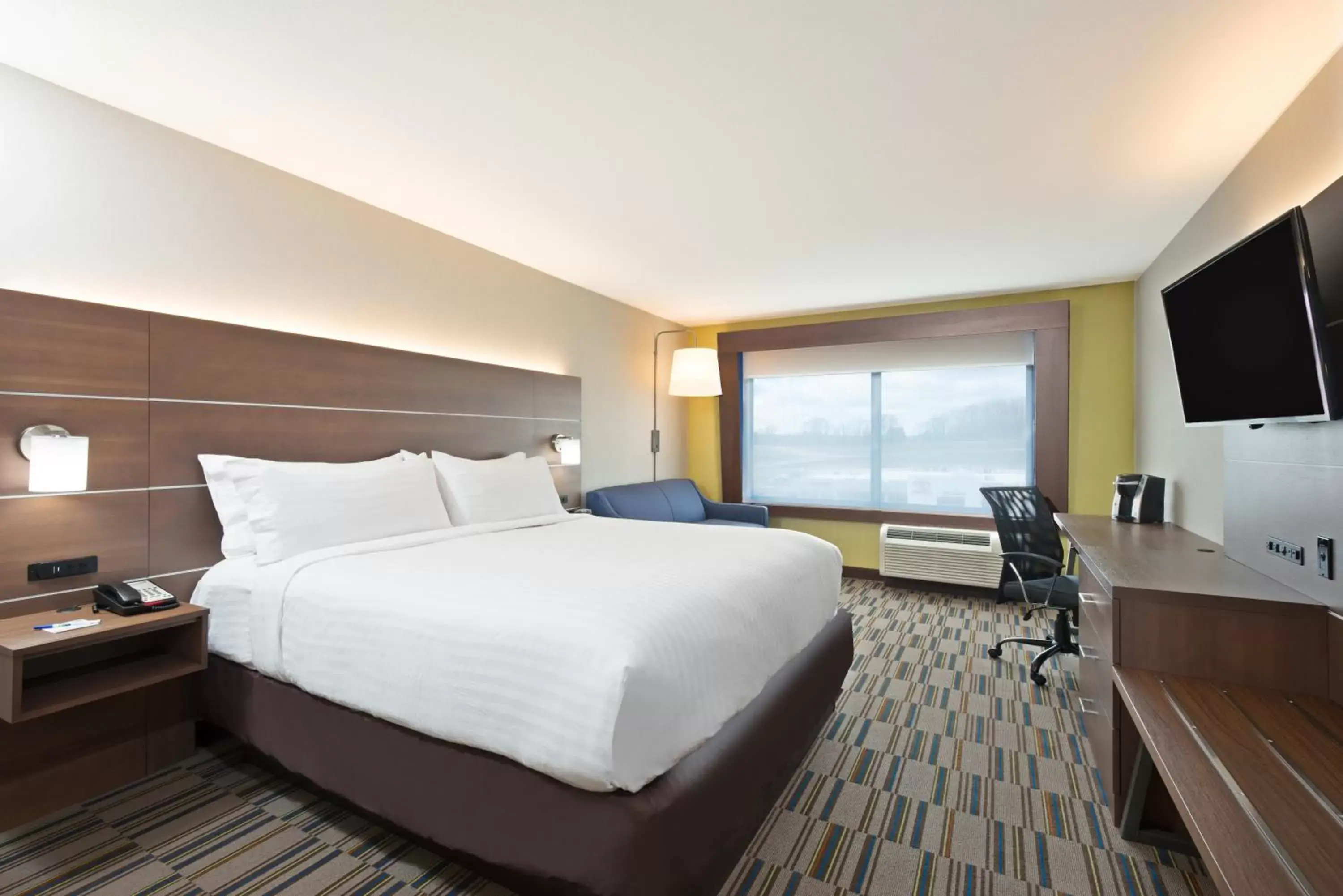 Photo of the whole room in Holiday Inn Express & Suites Uniontown, an IHG Hotel