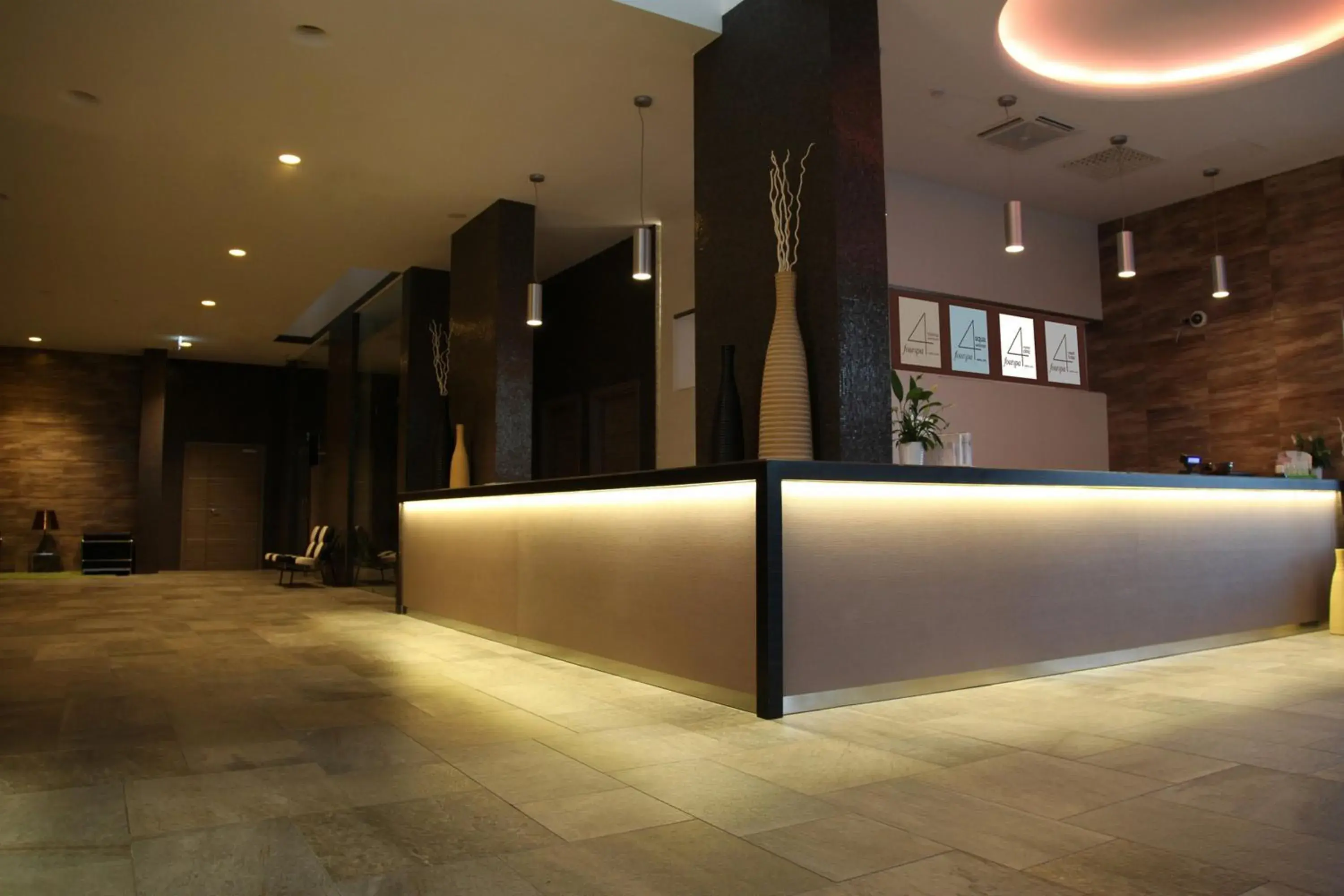 Spa and wellness centre/facilities, Lobby/Reception in 4 Spa Resort Hotel