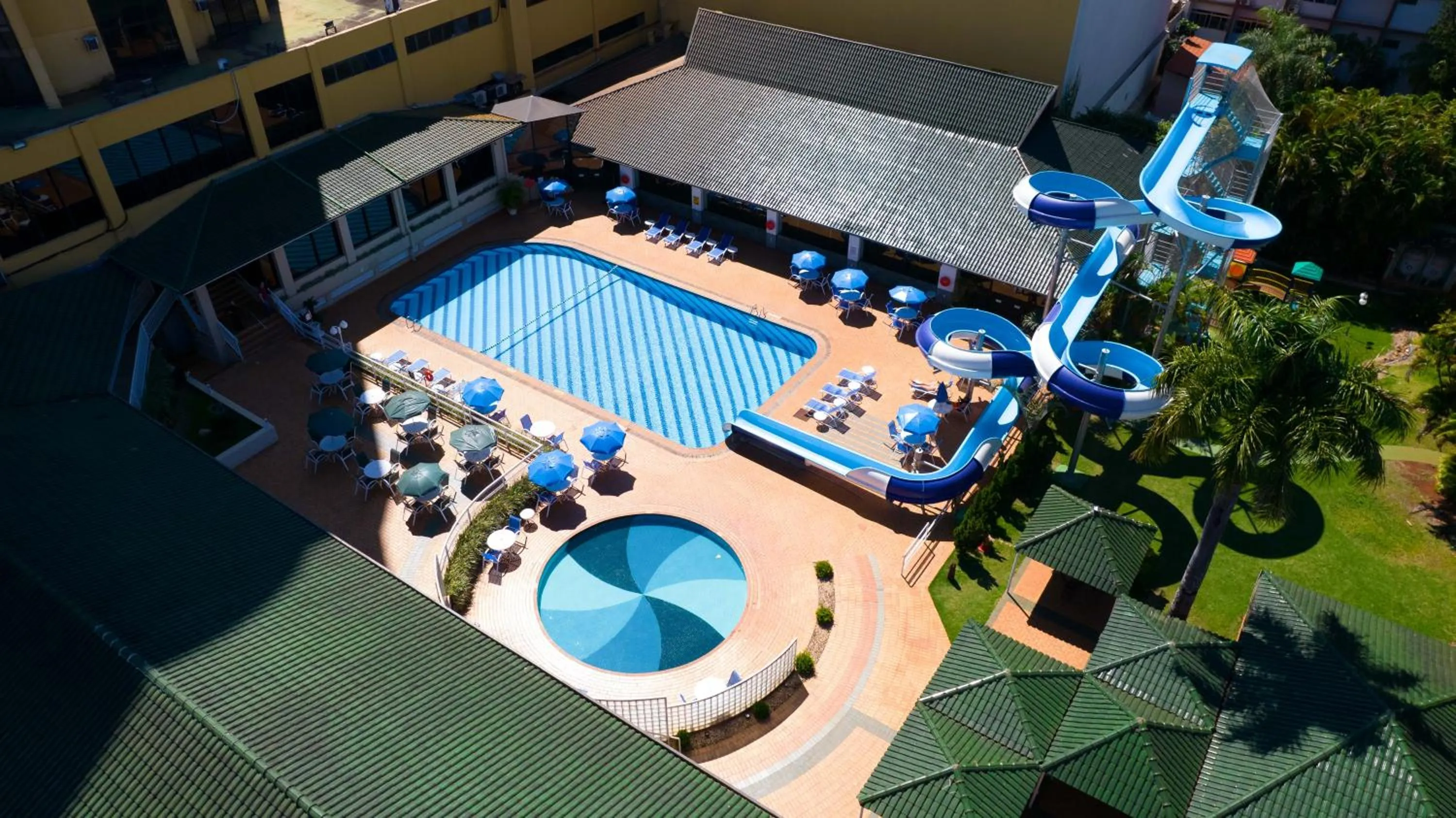 Day in Hotel Golden Park Internacional Foz & Convenções By Nacional Inn