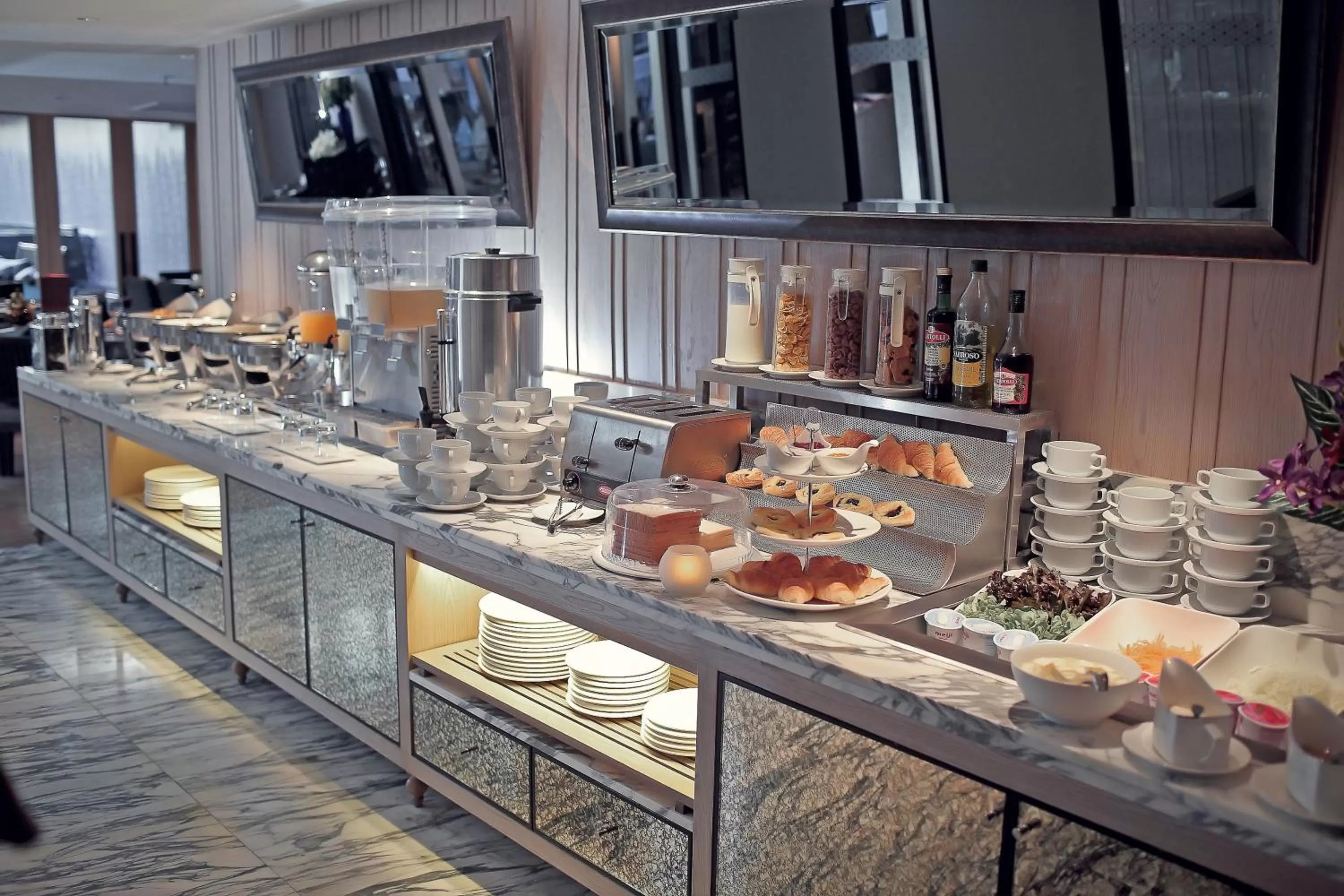 Buffet breakfast in Arcadia Suites Bangkok