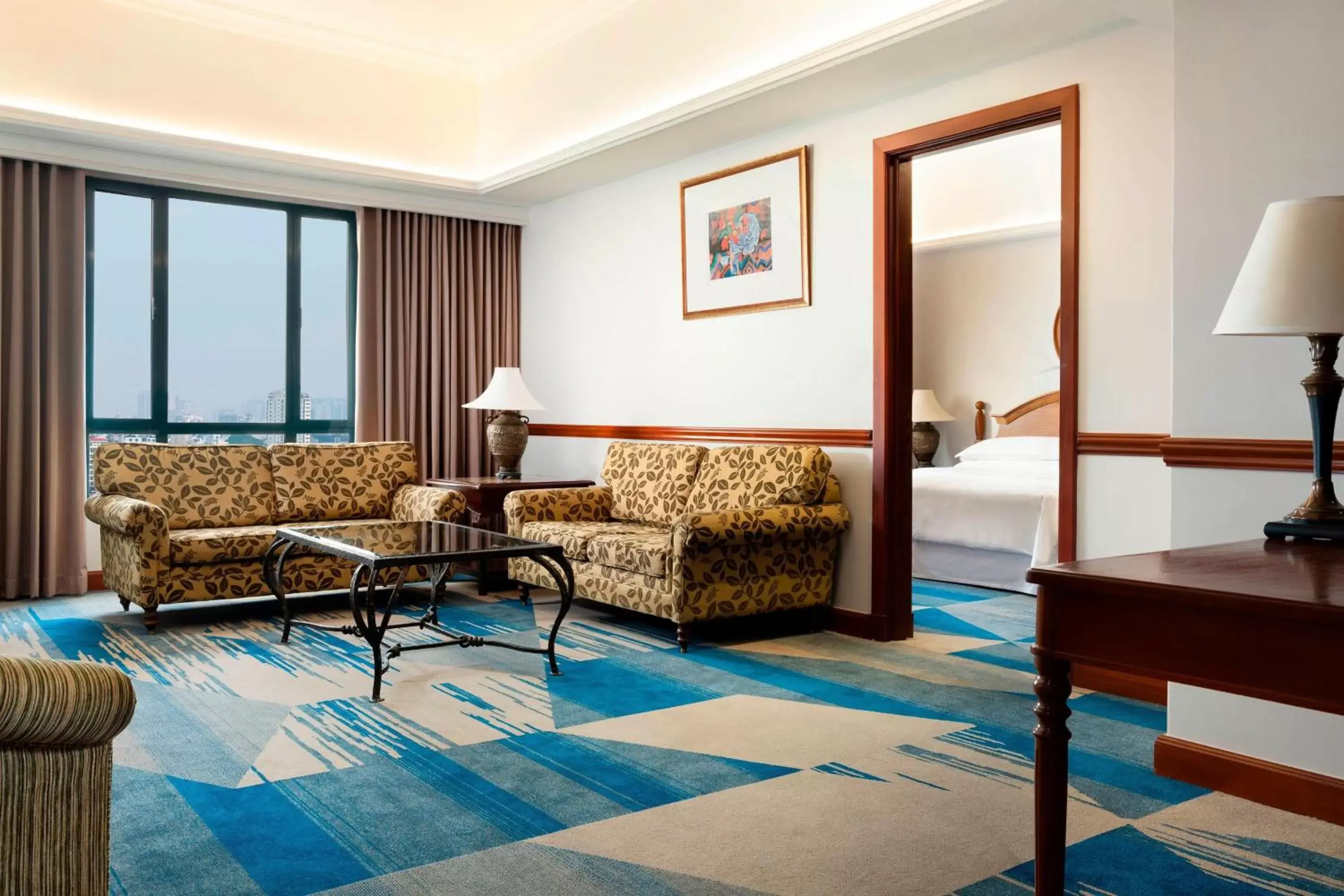 Living room, Seating Area in Sheraton Hanoi Hotel