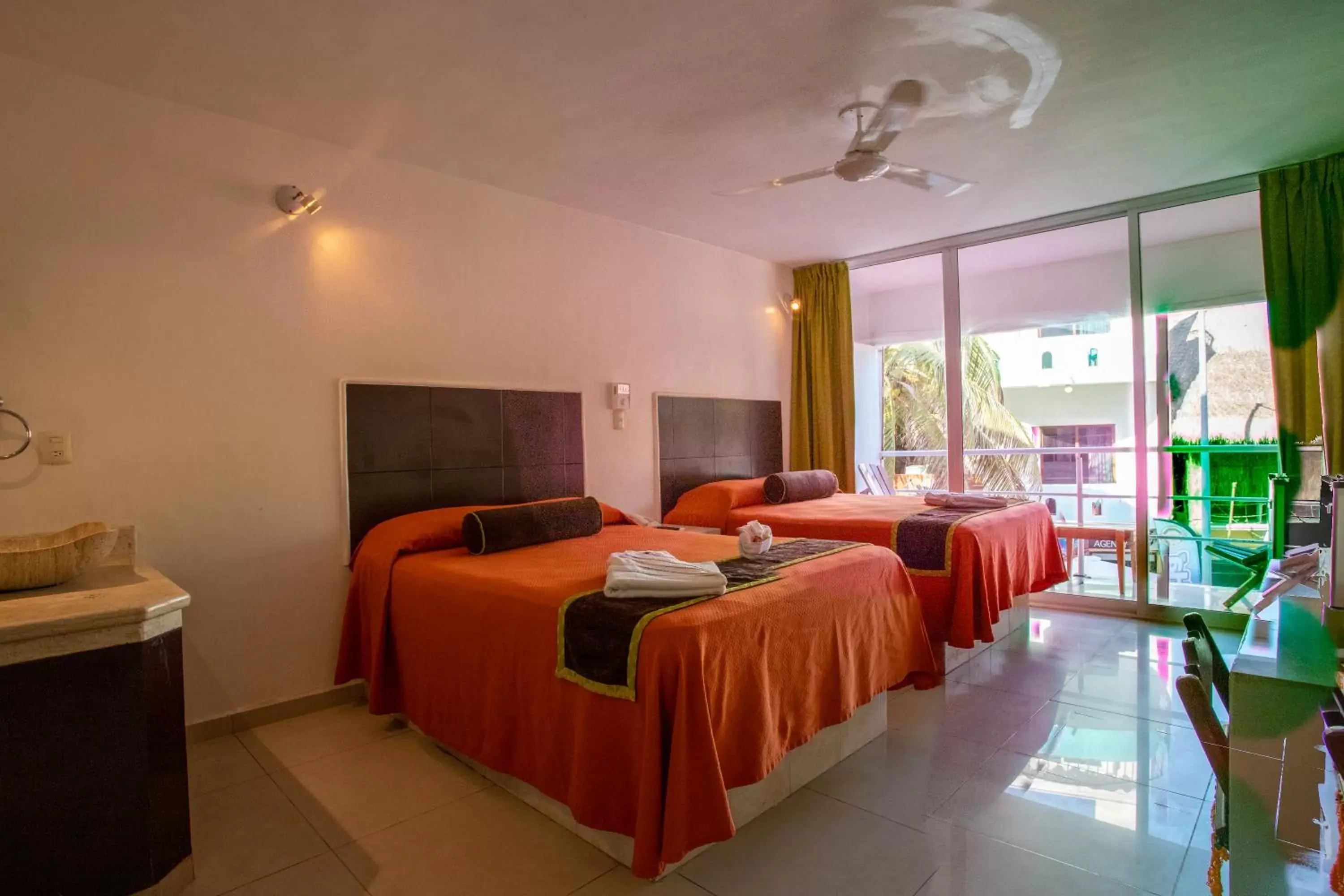 Photo of the whole room, Bed in Kay Hotel Photo of the whole room, Bed in Kay Hotel