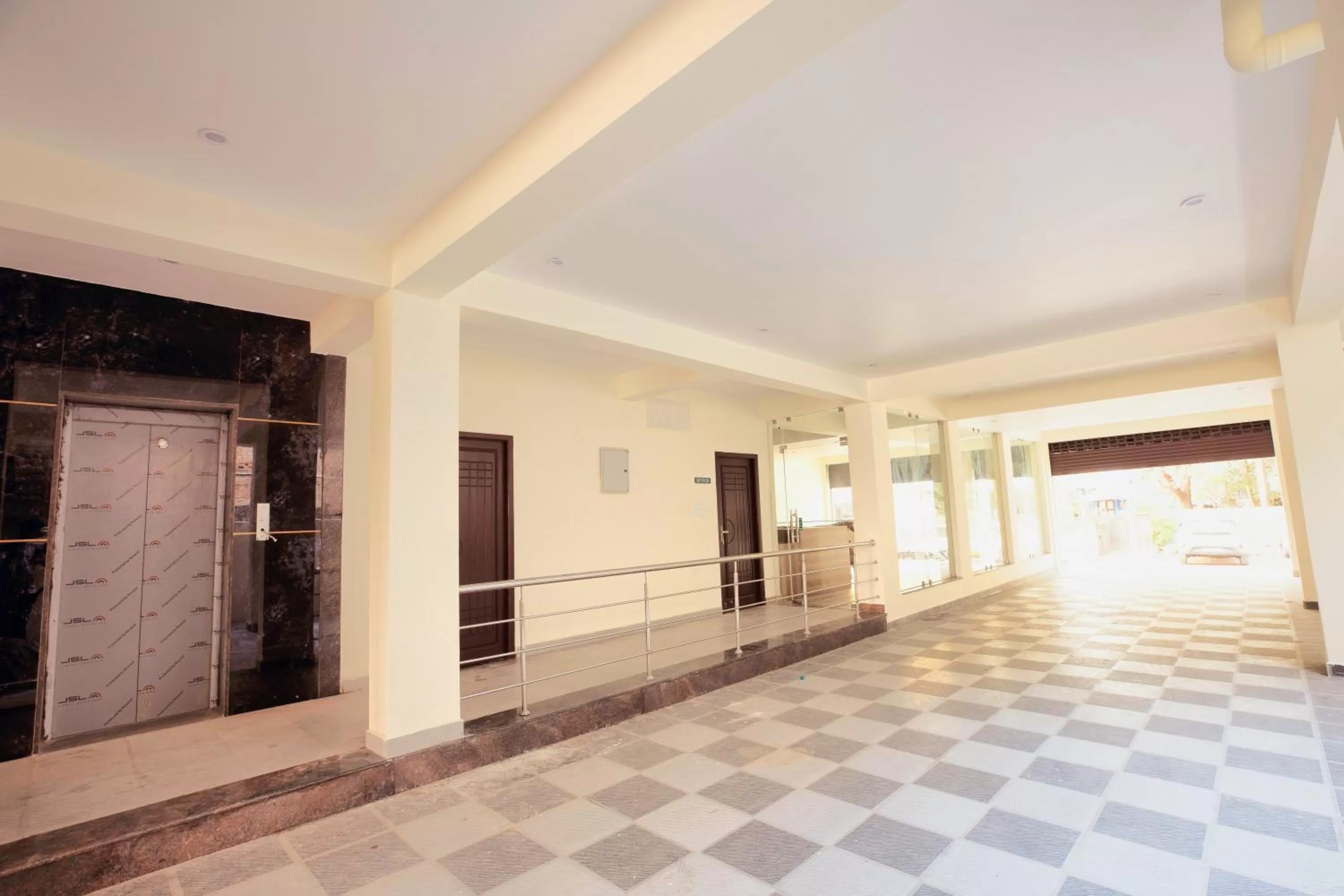 Parking in Thiru Pavilion Retreat