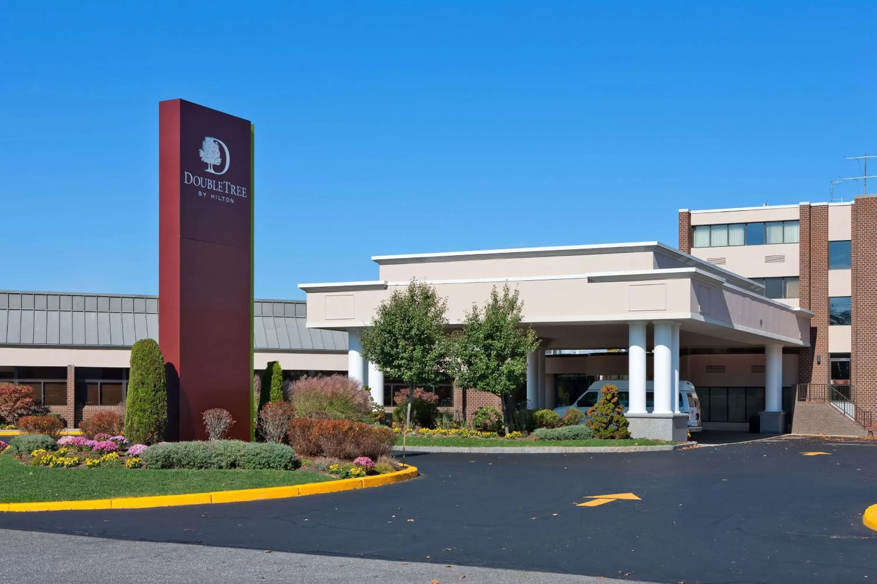 Property Building in DoubleTree by Hilton Boston/Westborough
