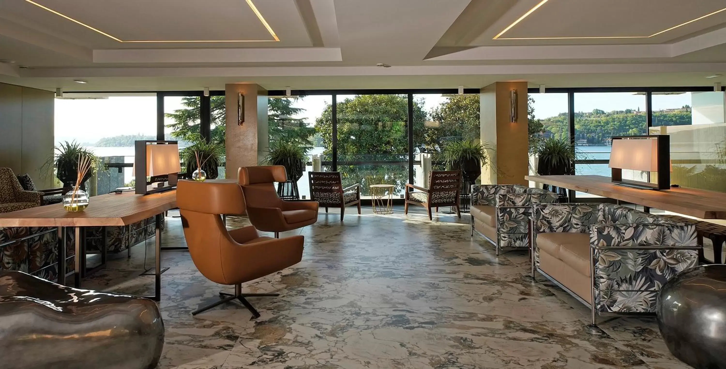 Lobby or reception, Lounge/Bar in Hotel Salò du Parc