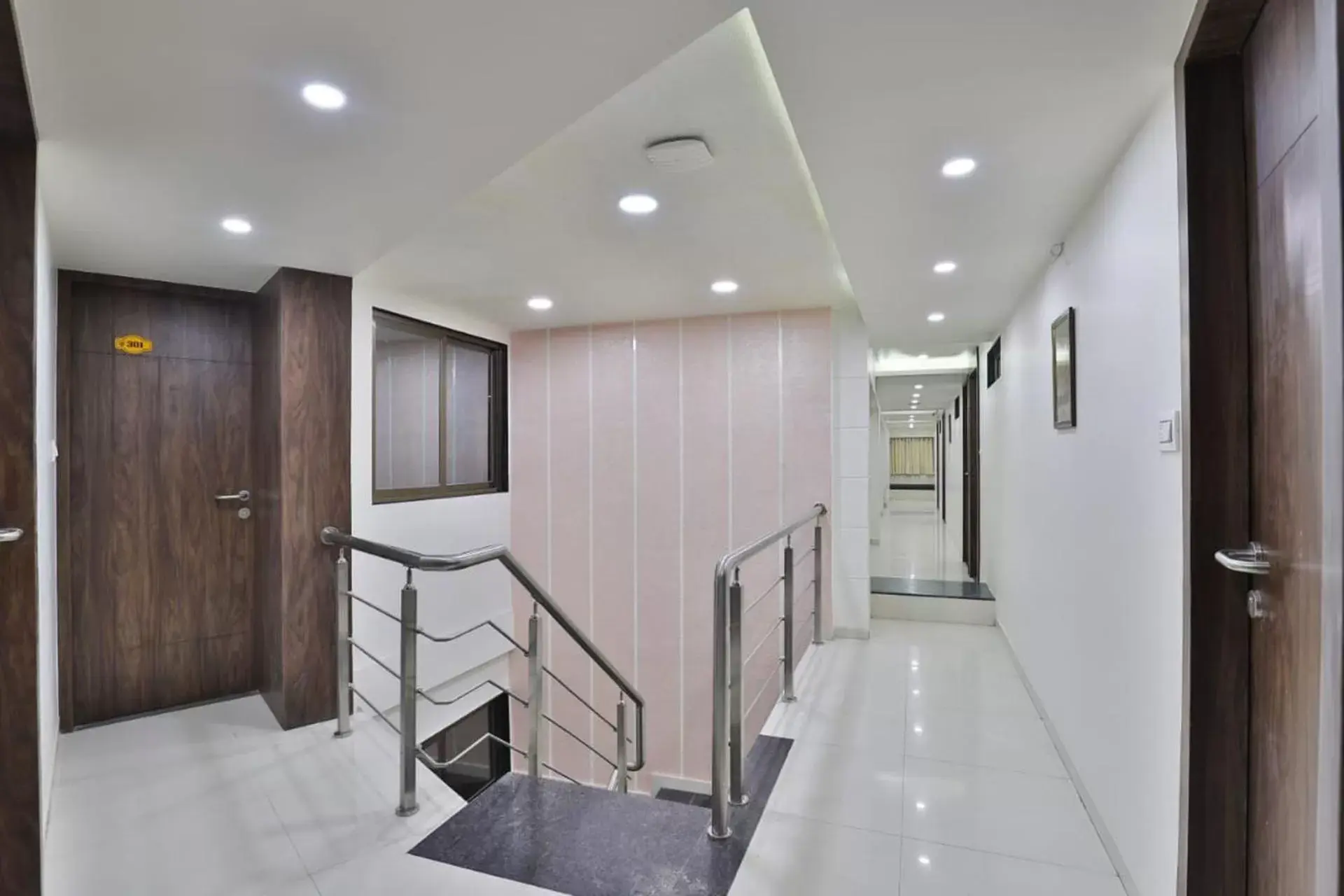 Property building in Hotel Nice RAILWAY STATION Property building in Hotel Nice RAILWAY STATION