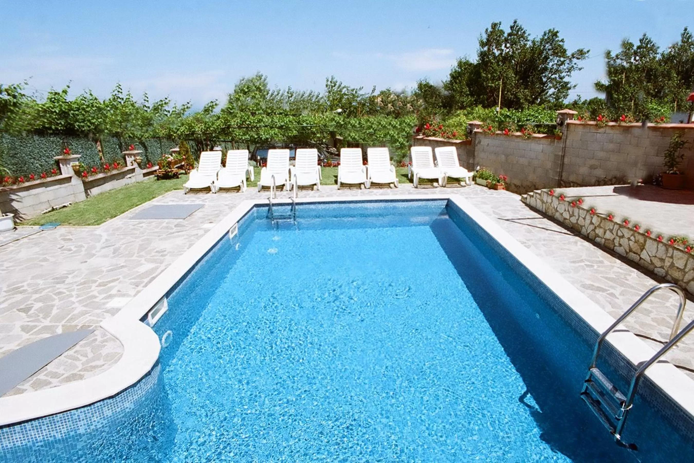 Swimming pool in Hotel Poseidon