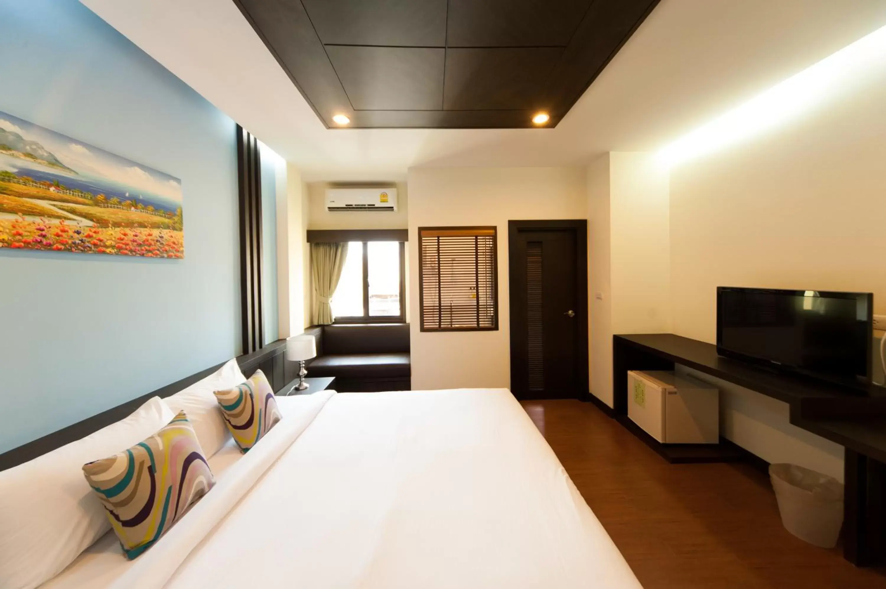 Bed in Tara Place Hotel Bangkok