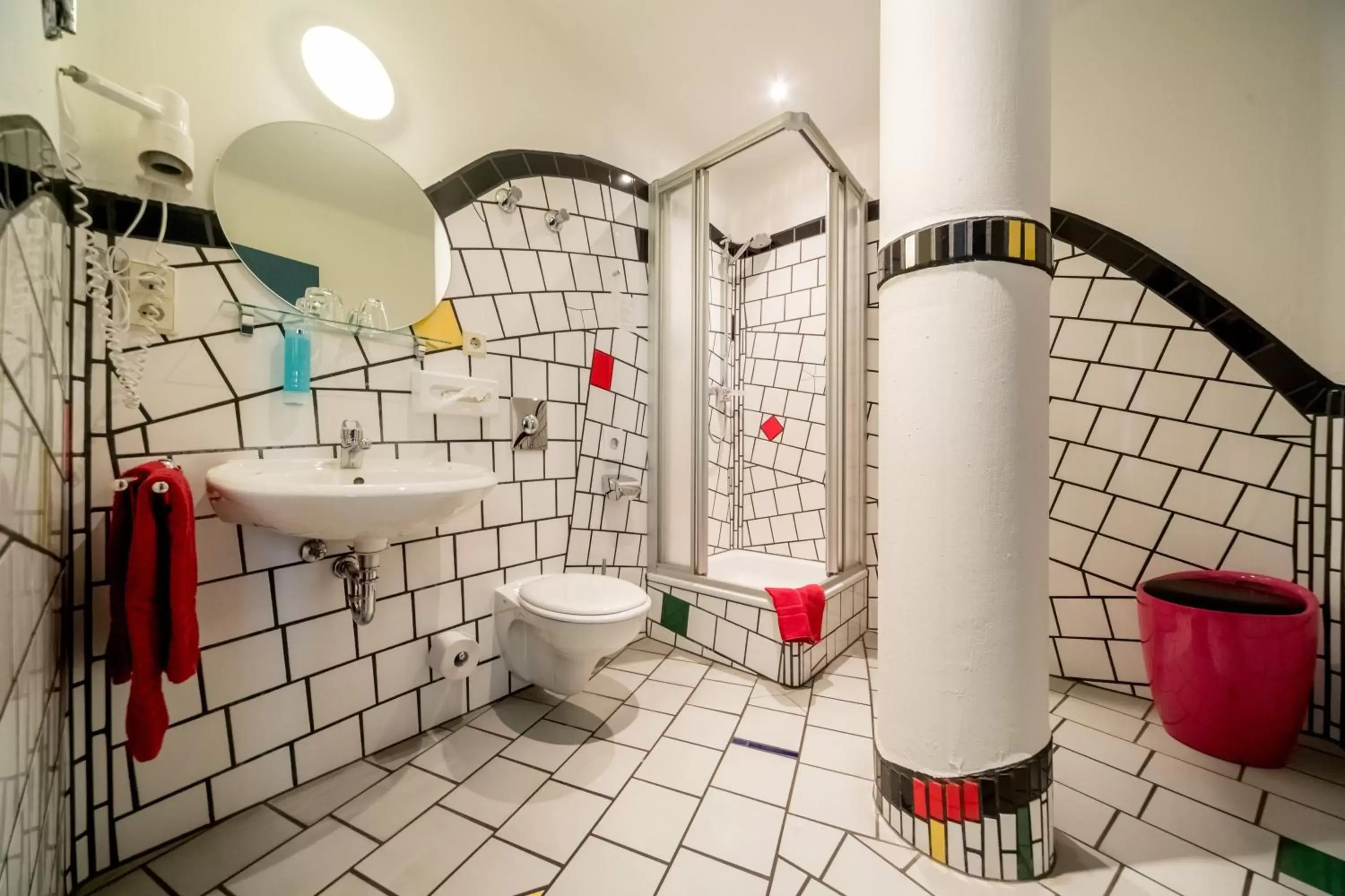 Shower, Bathroom in artHOTEL Magdeburg