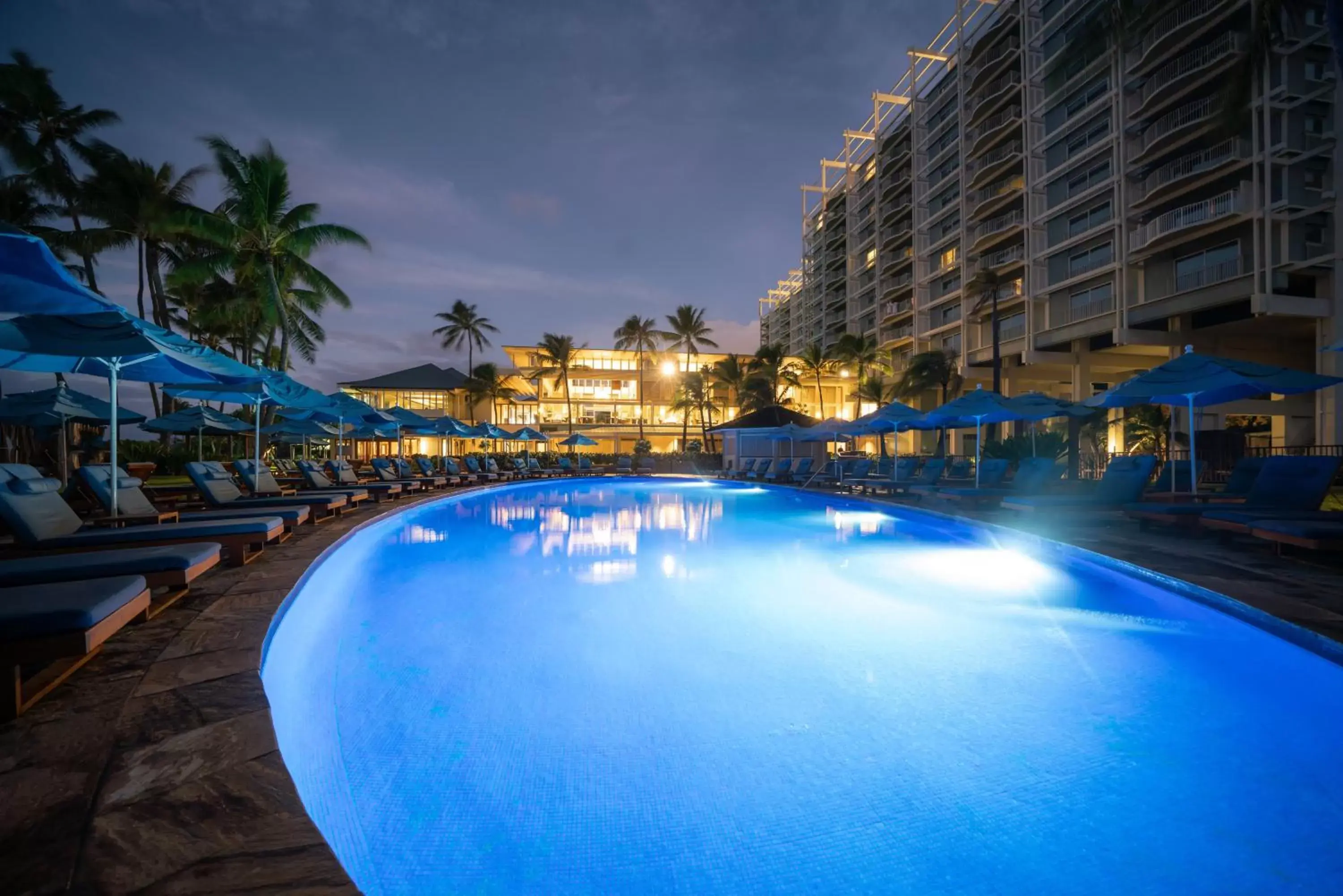 Swimming Pool in The Kahala Hotel and Resort