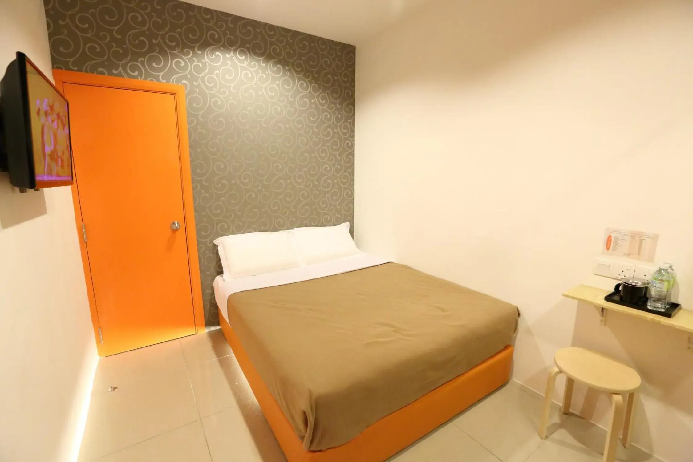 Property building, Bed in 1 Hotel Taman Connaught