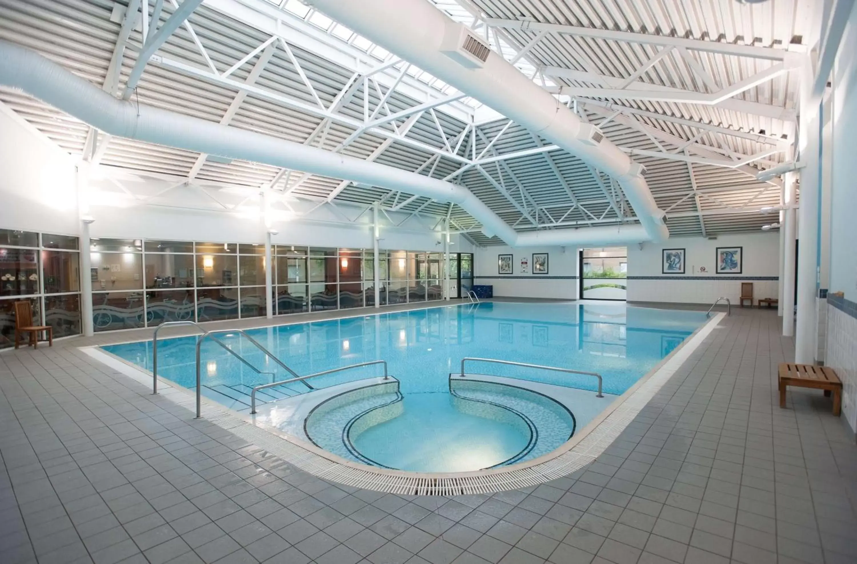 Pool view, Swimming Pool in DoubleTree by Hilton Edinburgh Airport