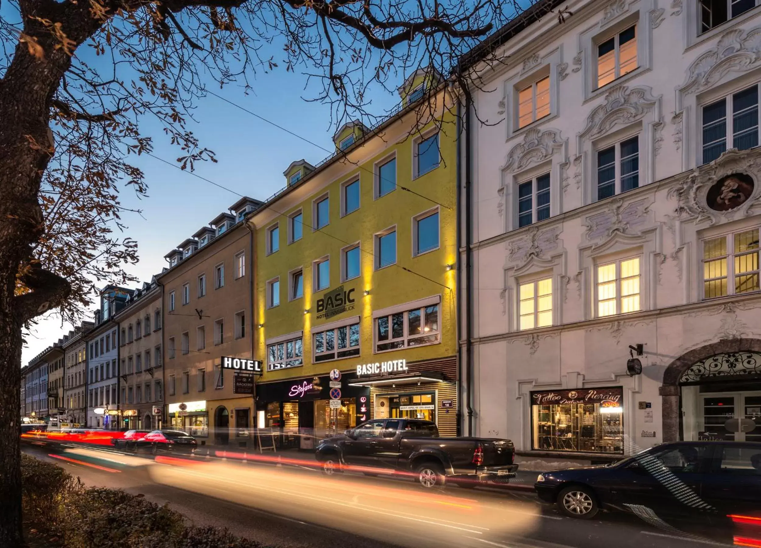 Facade/entrance, Neighborhood in Basic Hotel Innsbruck