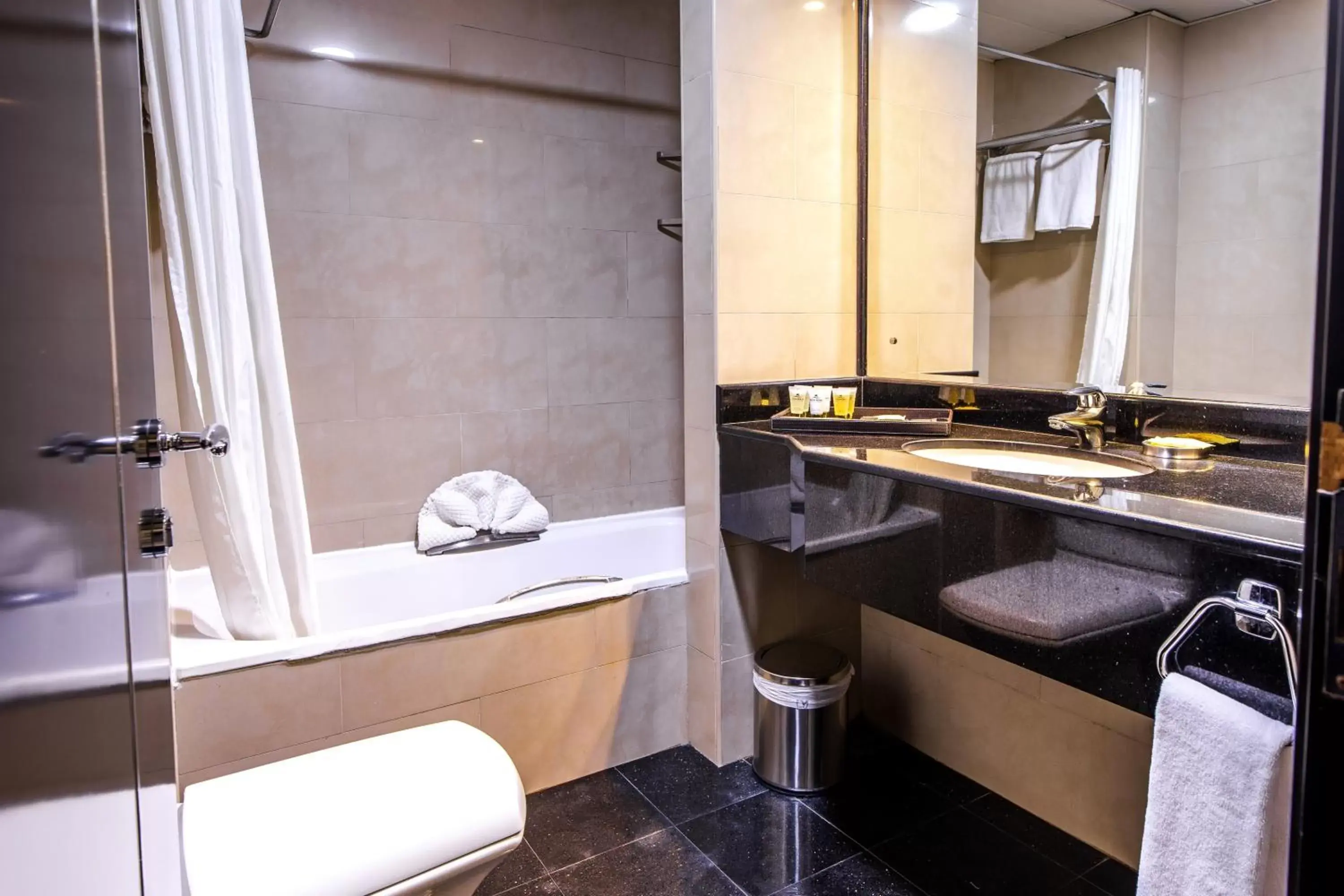Bathroom in Royal Beach Hotel & Resort