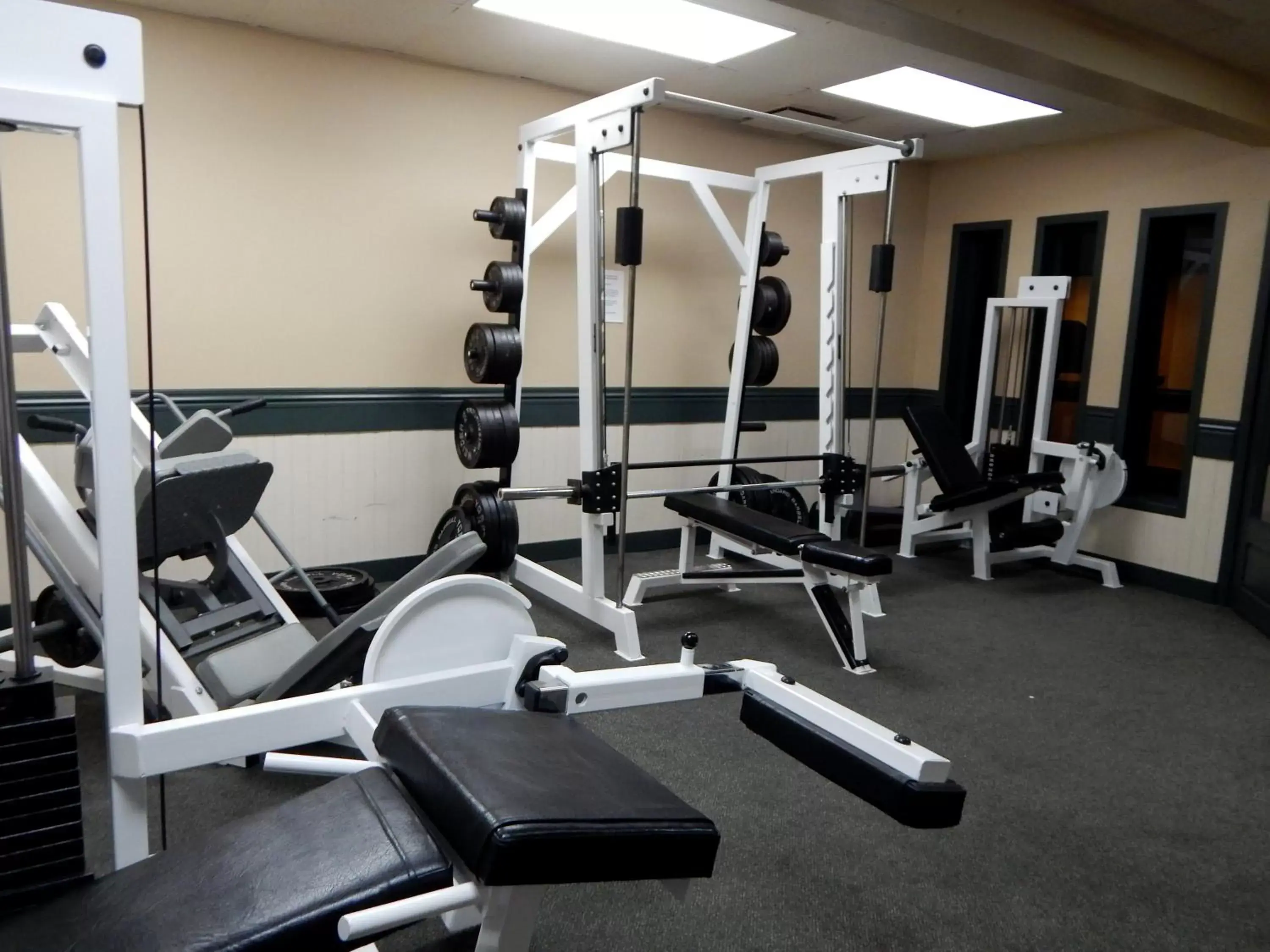 Fitness Center/Facilities in Complexe Hotelier Escoumins