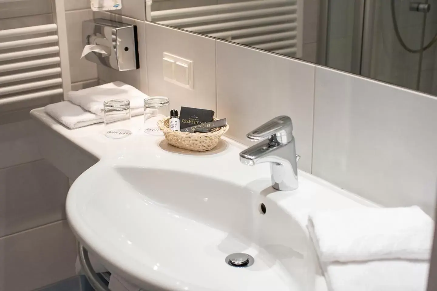 Bathroom in Hotel Latini