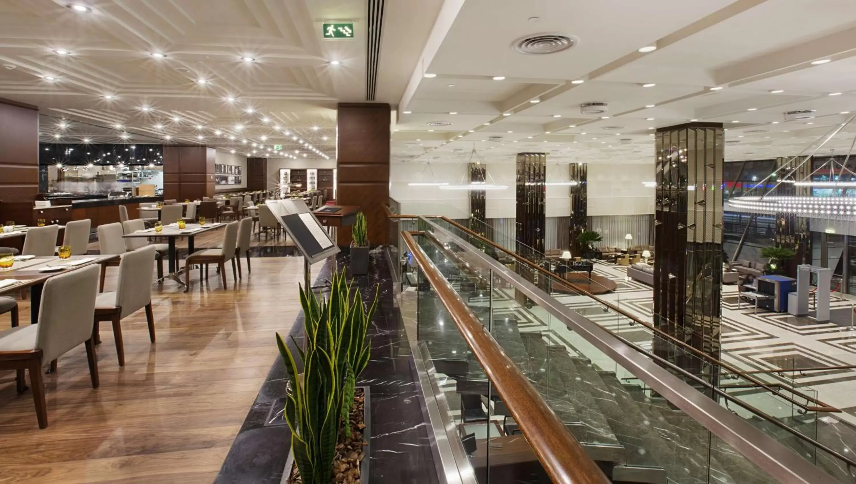 Restaurant/places to eat in DoubleTree by Hilton Istanbul-Avcilar Restaurant/places to eat in DoubleTree by Hilton Istanbul-Avcilar
