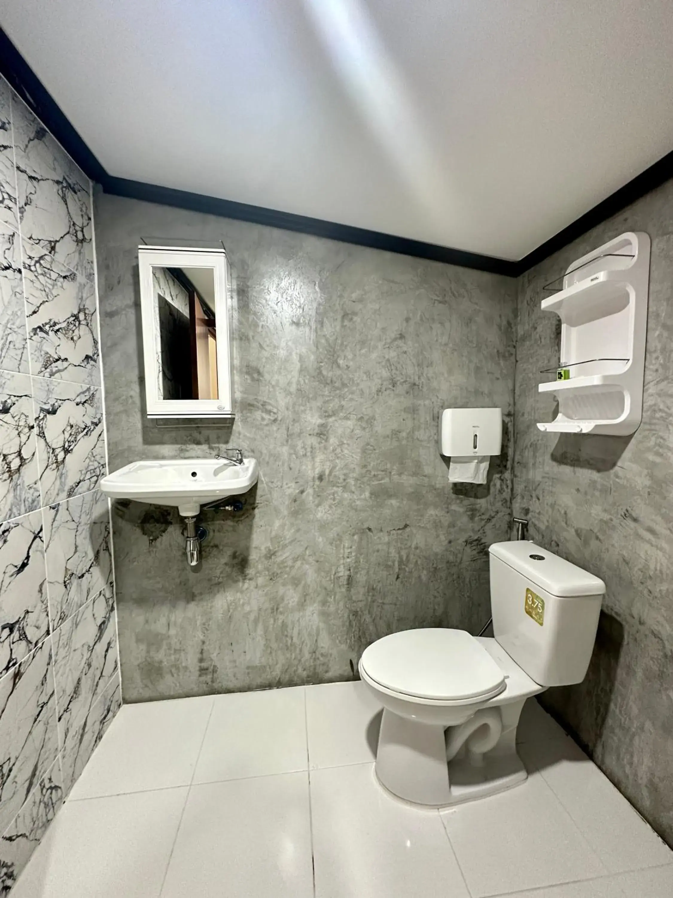 Toilet, Bathroom in Lanta L.D. Beach Bungalow