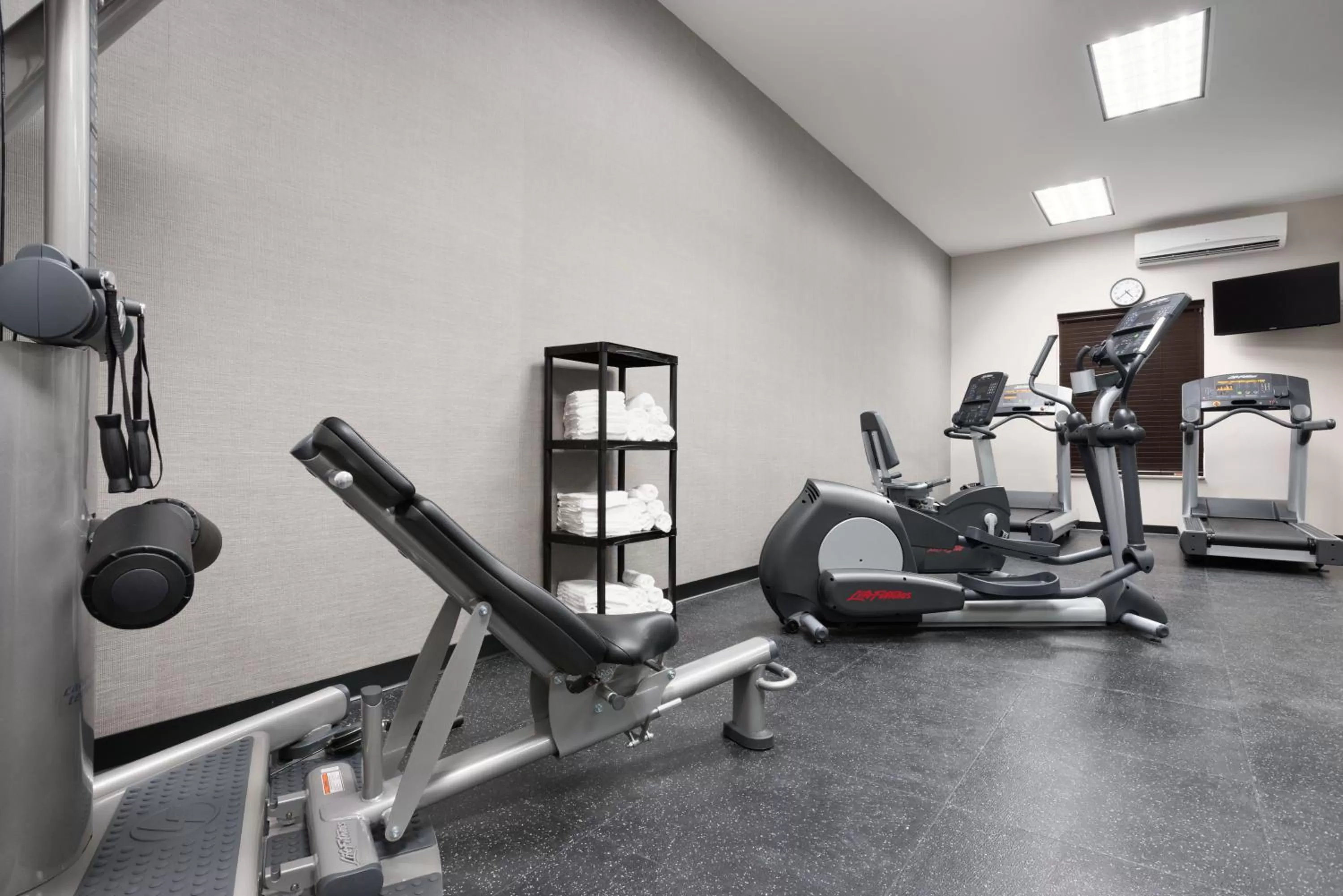 Fitness centre/facilities in Country Inn & Suites by Radisson, Katy Houston West , TX