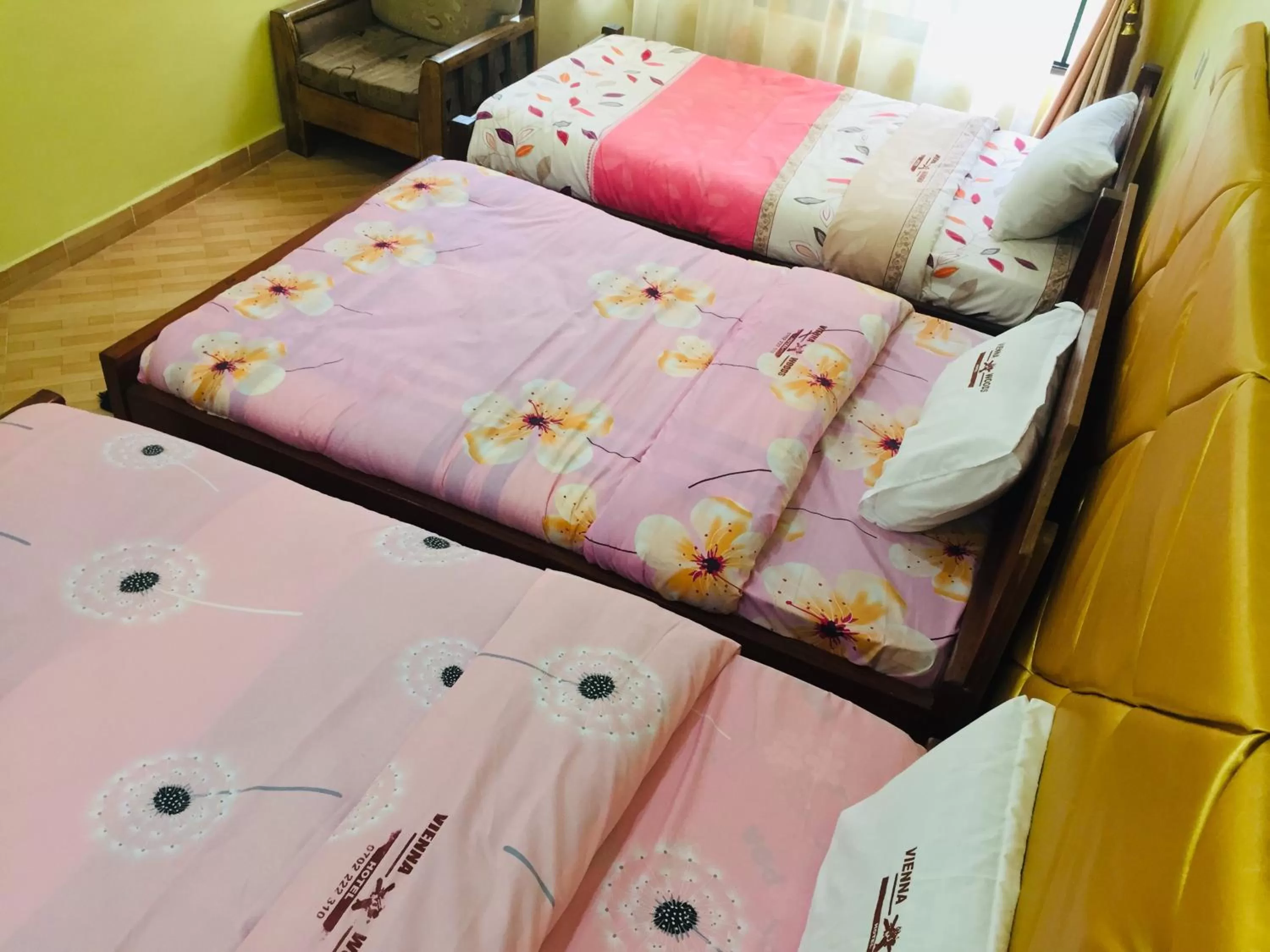 Bed in Vienna Woods Hotel Nakuru