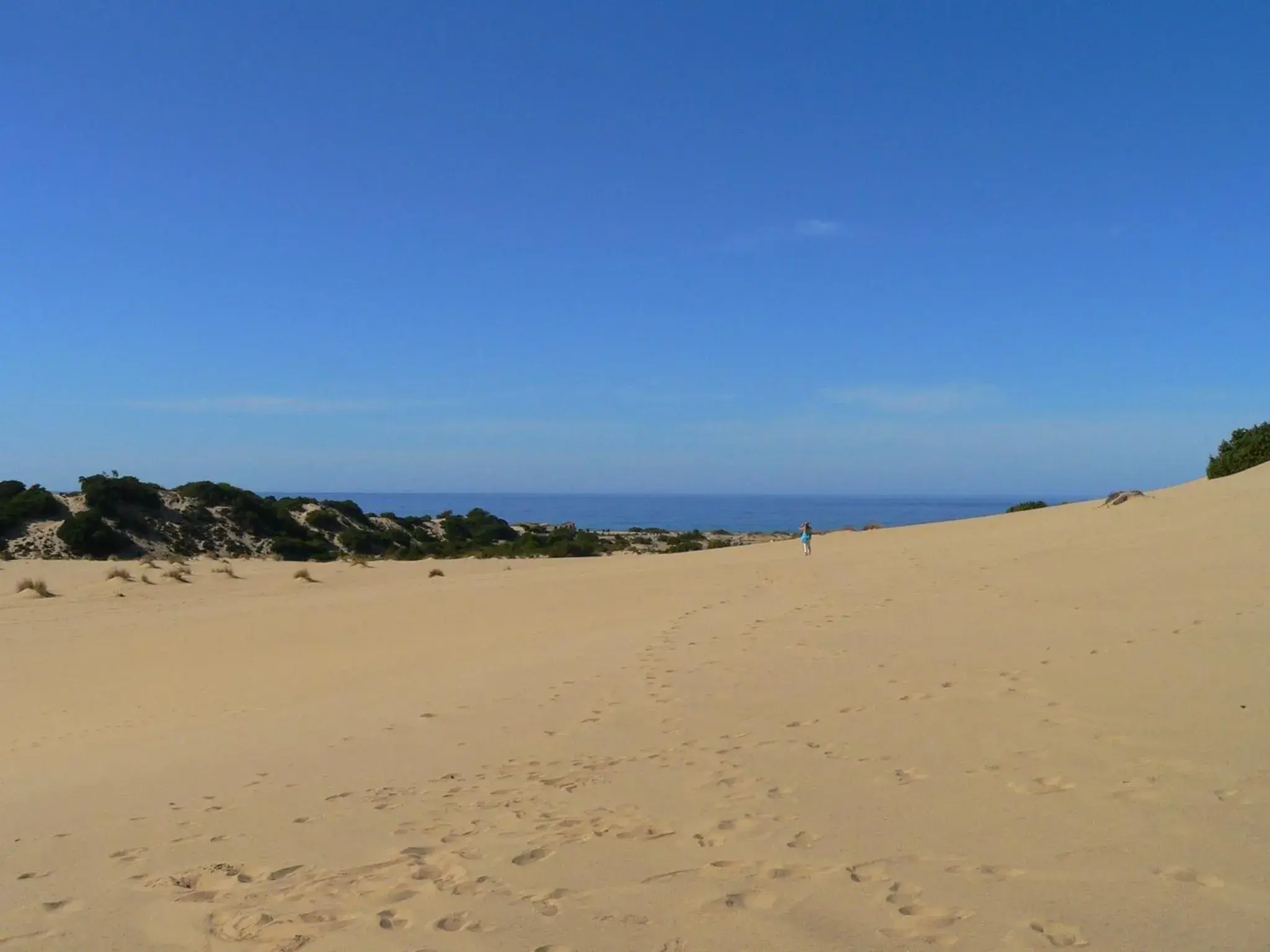 Nearby landmark, Beach in Tartheshotel