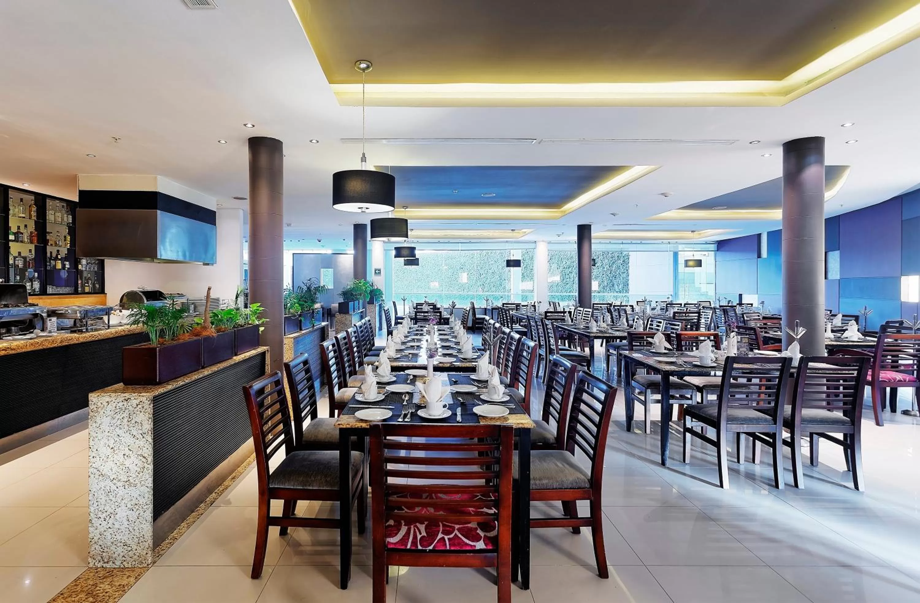 Restaurant/places to eat in Crowne Plaza Villahermosa by IHG