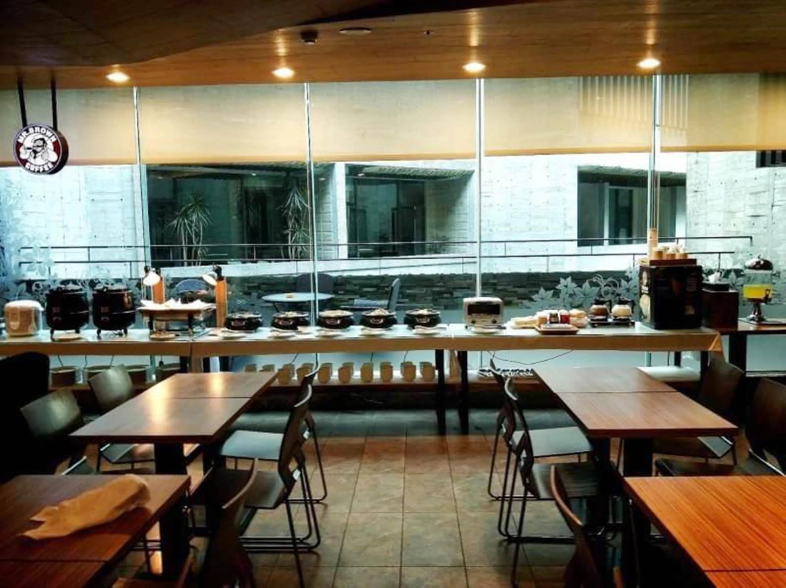 Dining area in OHYA Chain Boutique Motel-Linkou