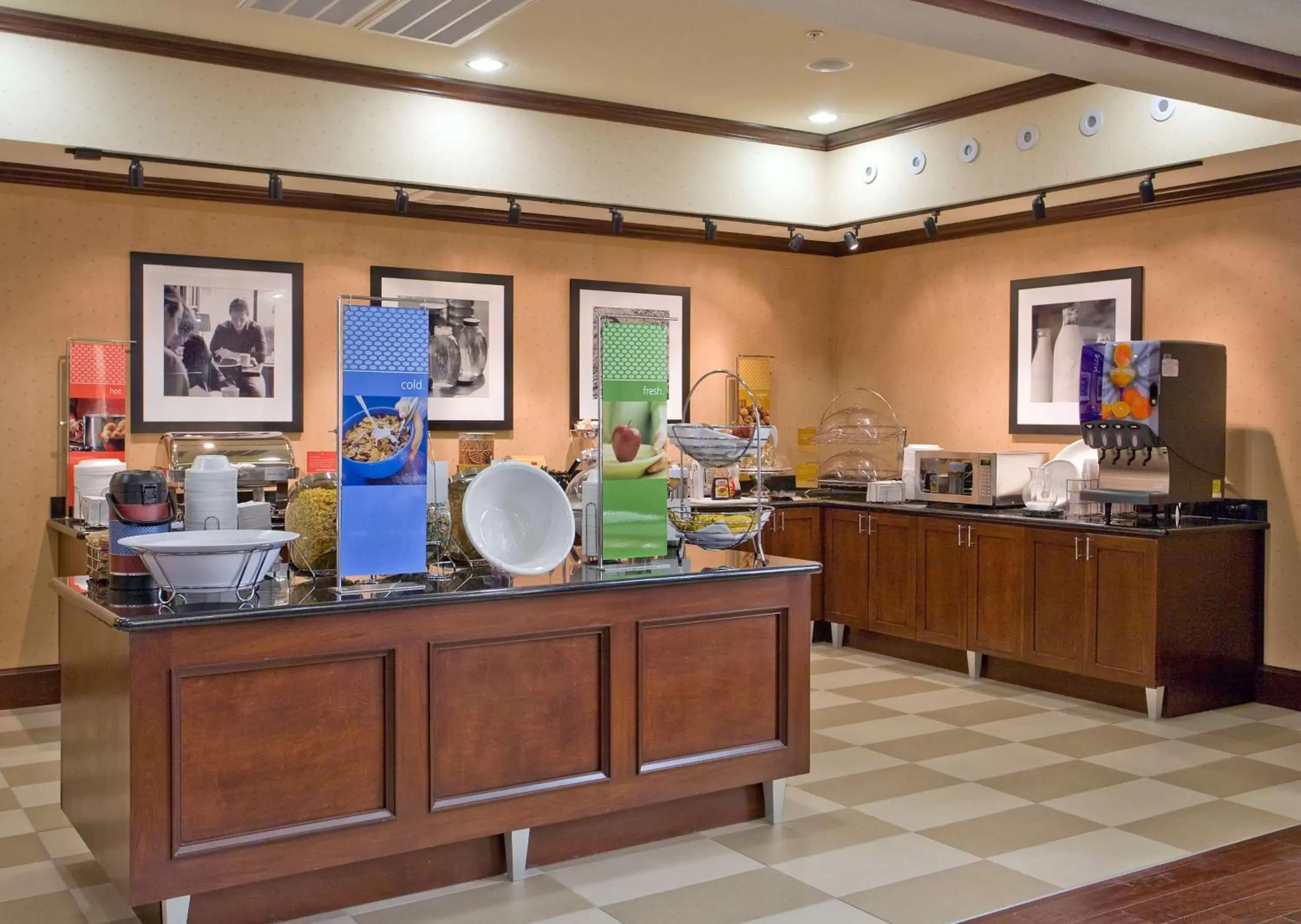 Dining area, Restaurant/Places to Eat in Hampton Inn & Suites New Braunfels