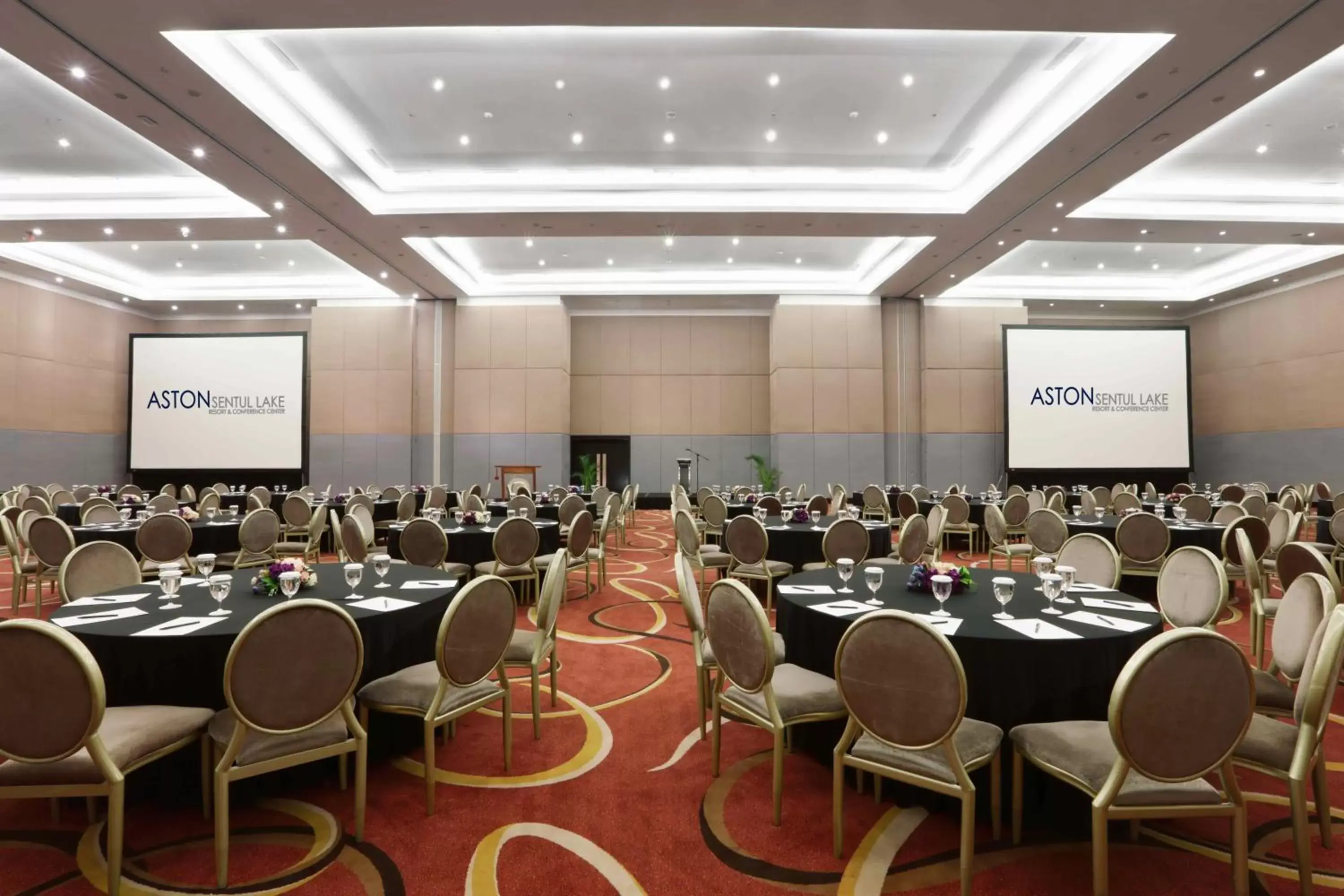 Meeting/conference room in ASTON Sentul Lake Resort & Conference Center