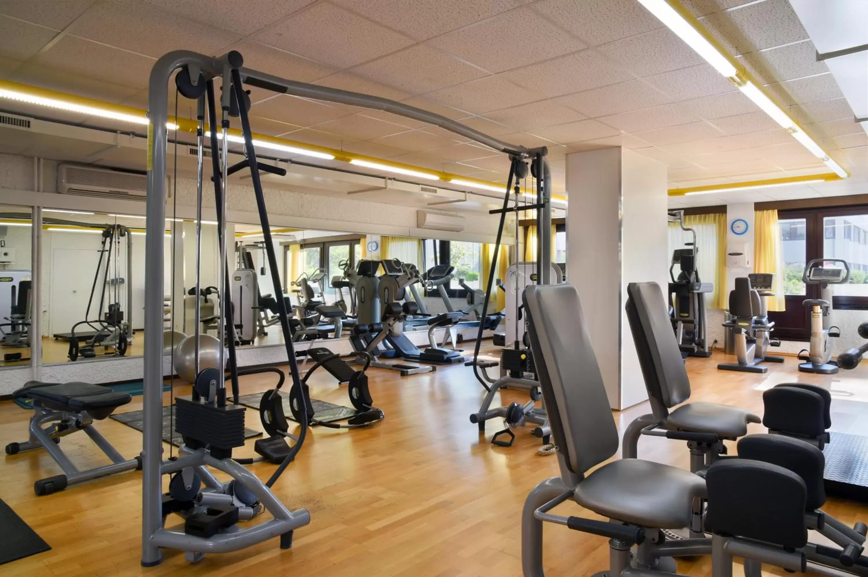 Fitness centre/facilities, Fitness Center/Facilities in Home Swiss Hotel