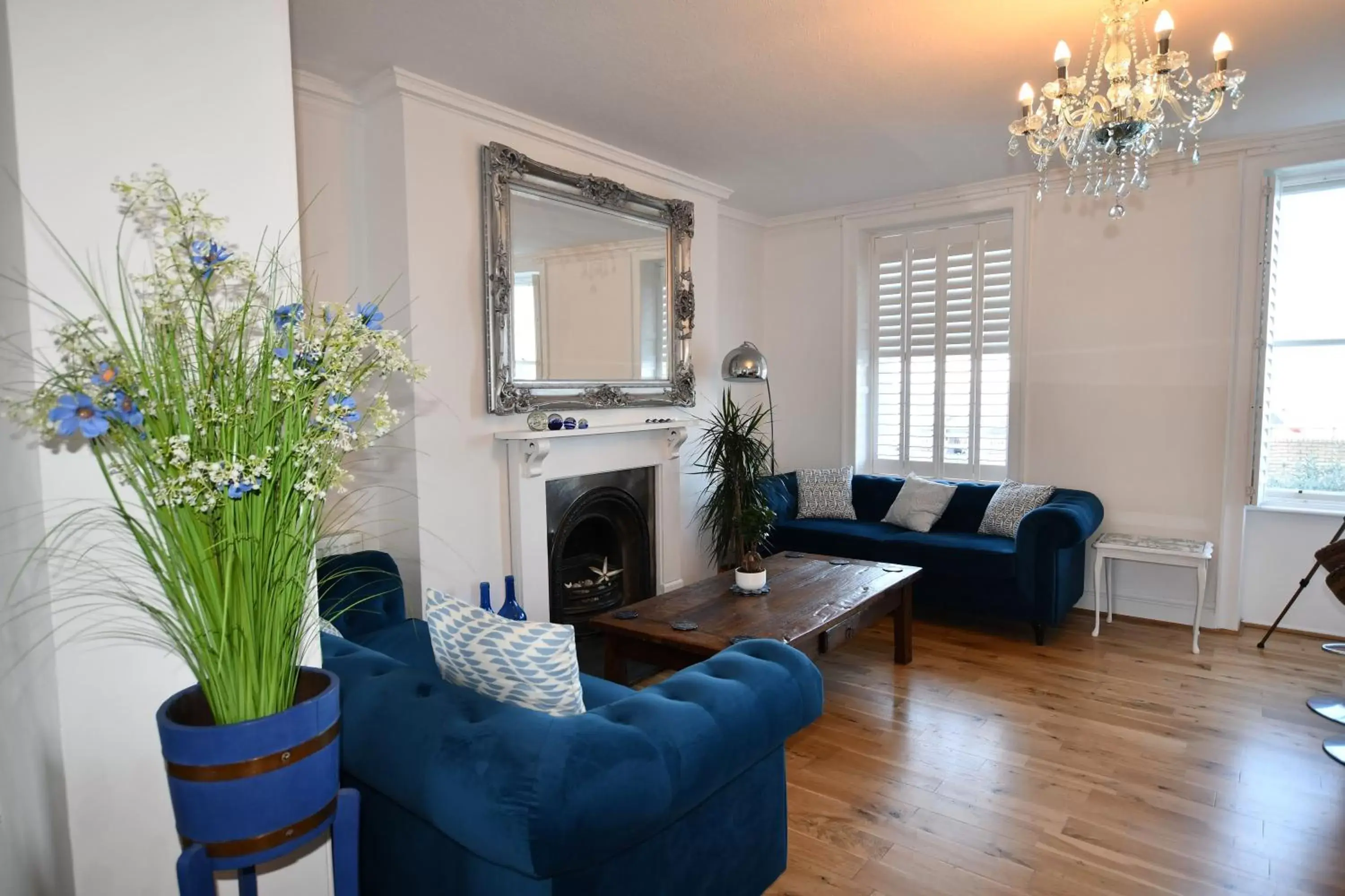 Living room, Seating Area in No. 98 Boutique Hotel