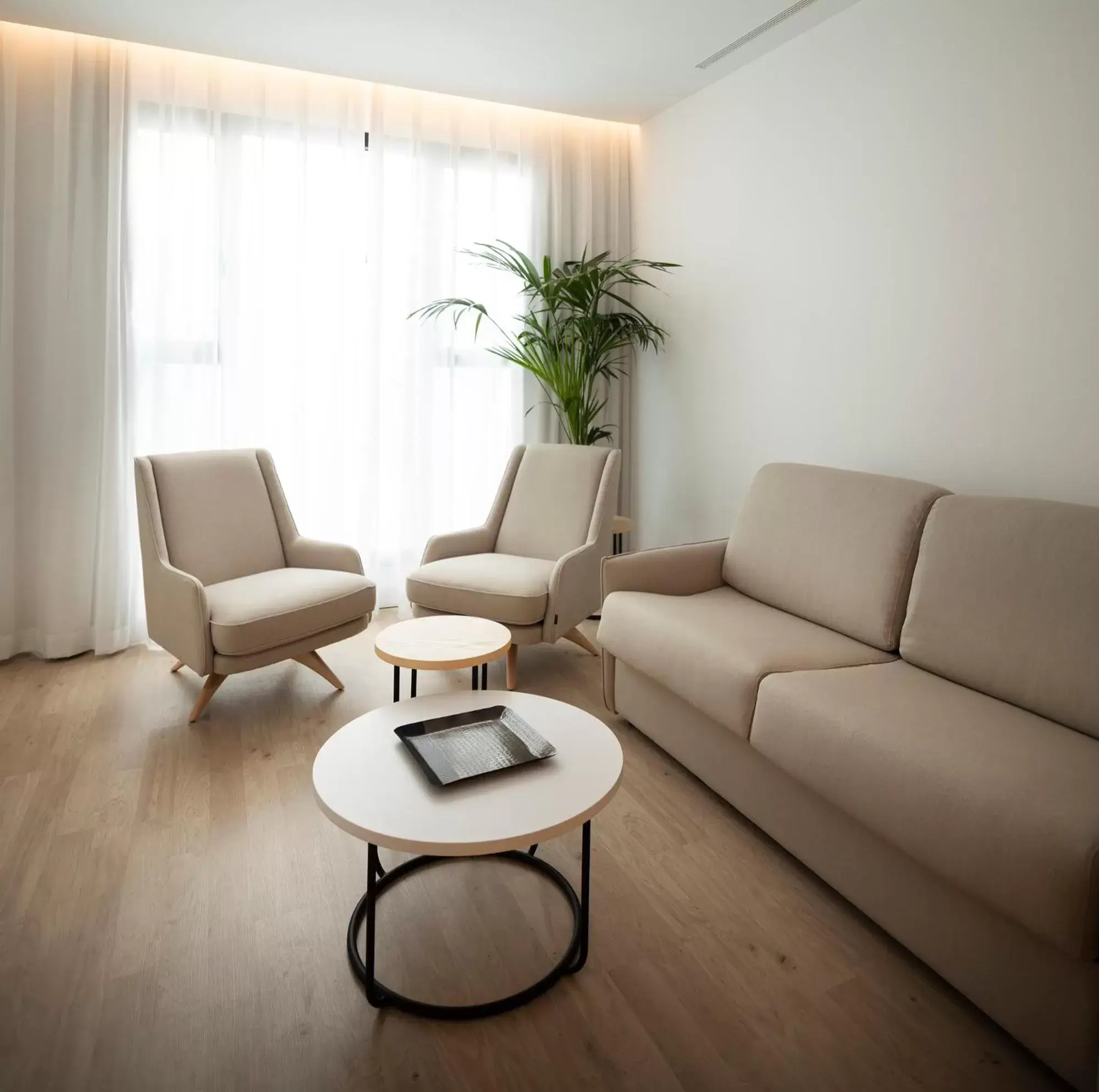 Seating Area in Hotel Serawa Alicante