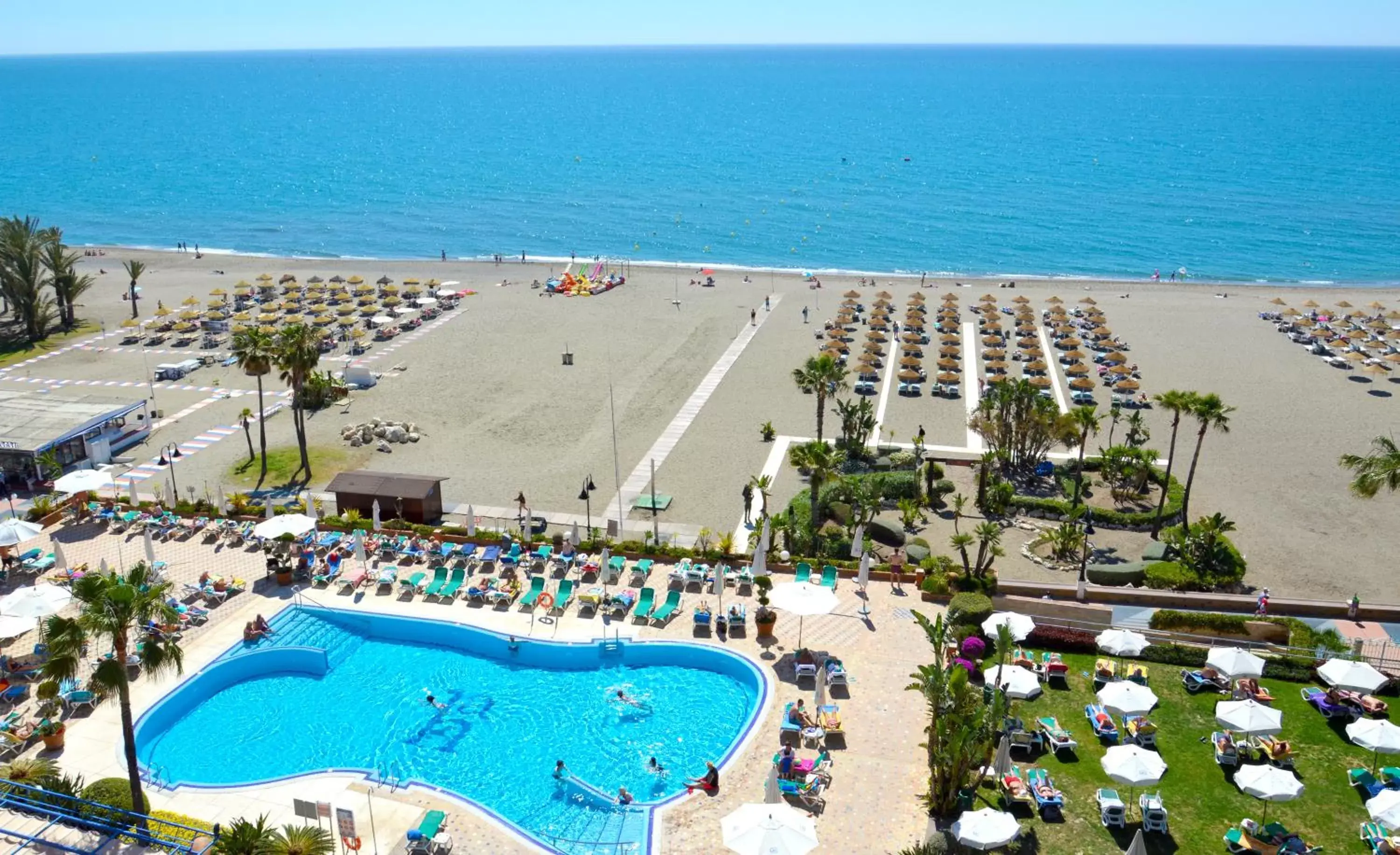 Beach, Pool View in MS Amaragua